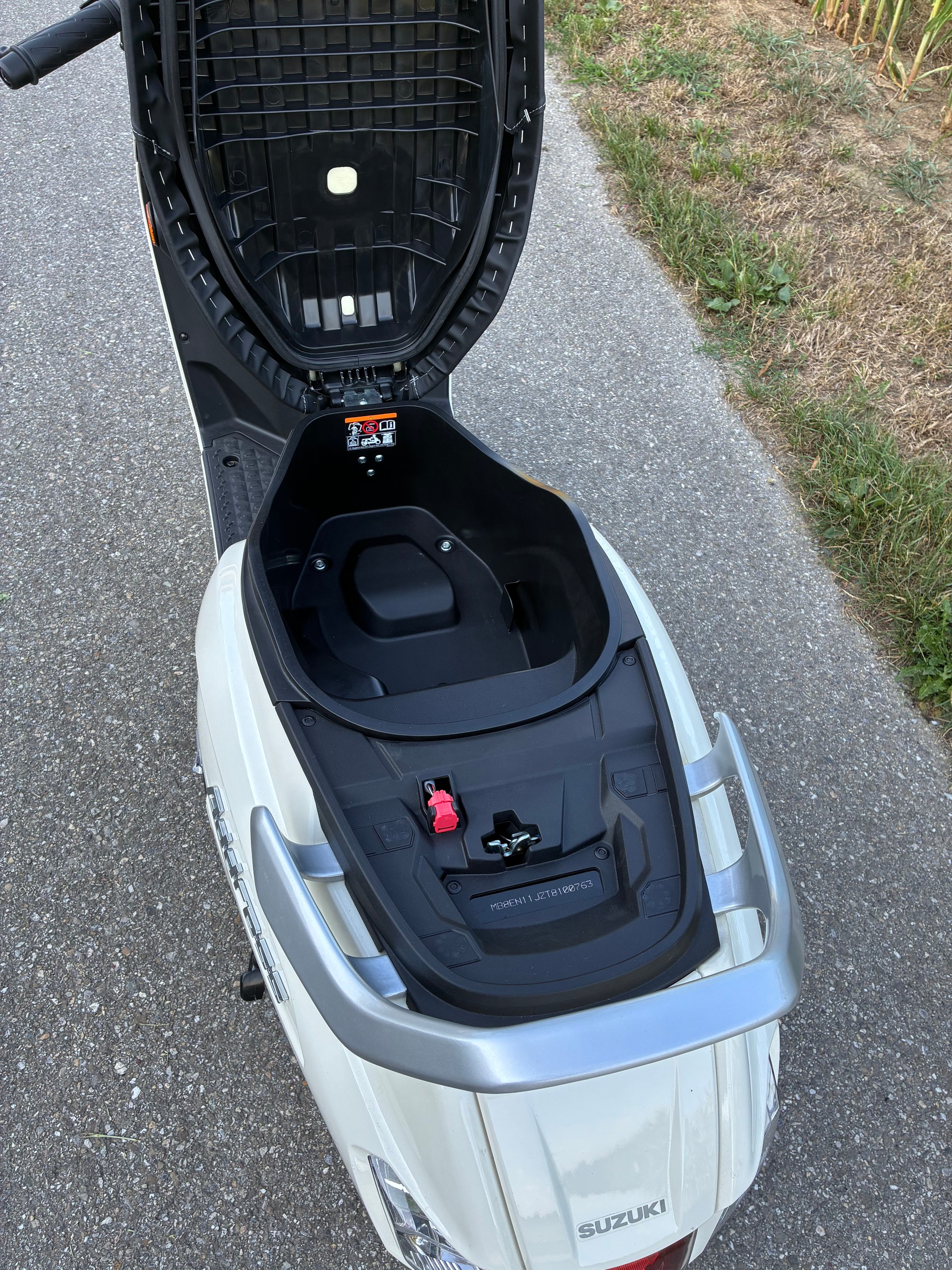 SUZUKI ADDRESS 125-image-1