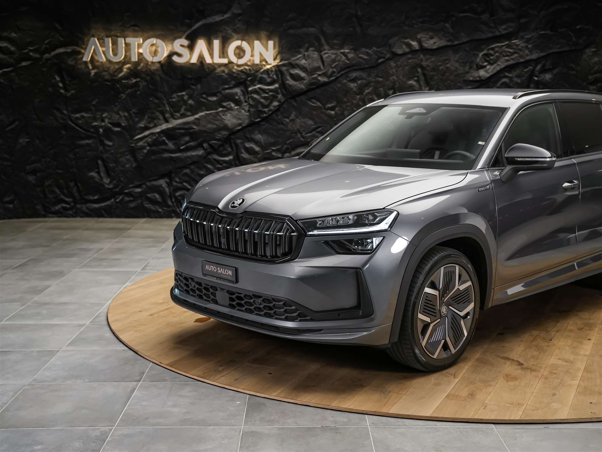 SKODA Kodiaq 2.0 TSI Sportline 4x4 *7 Plätzer*Abstandsregler*Matrix LED Scheinwerfer*-image-15