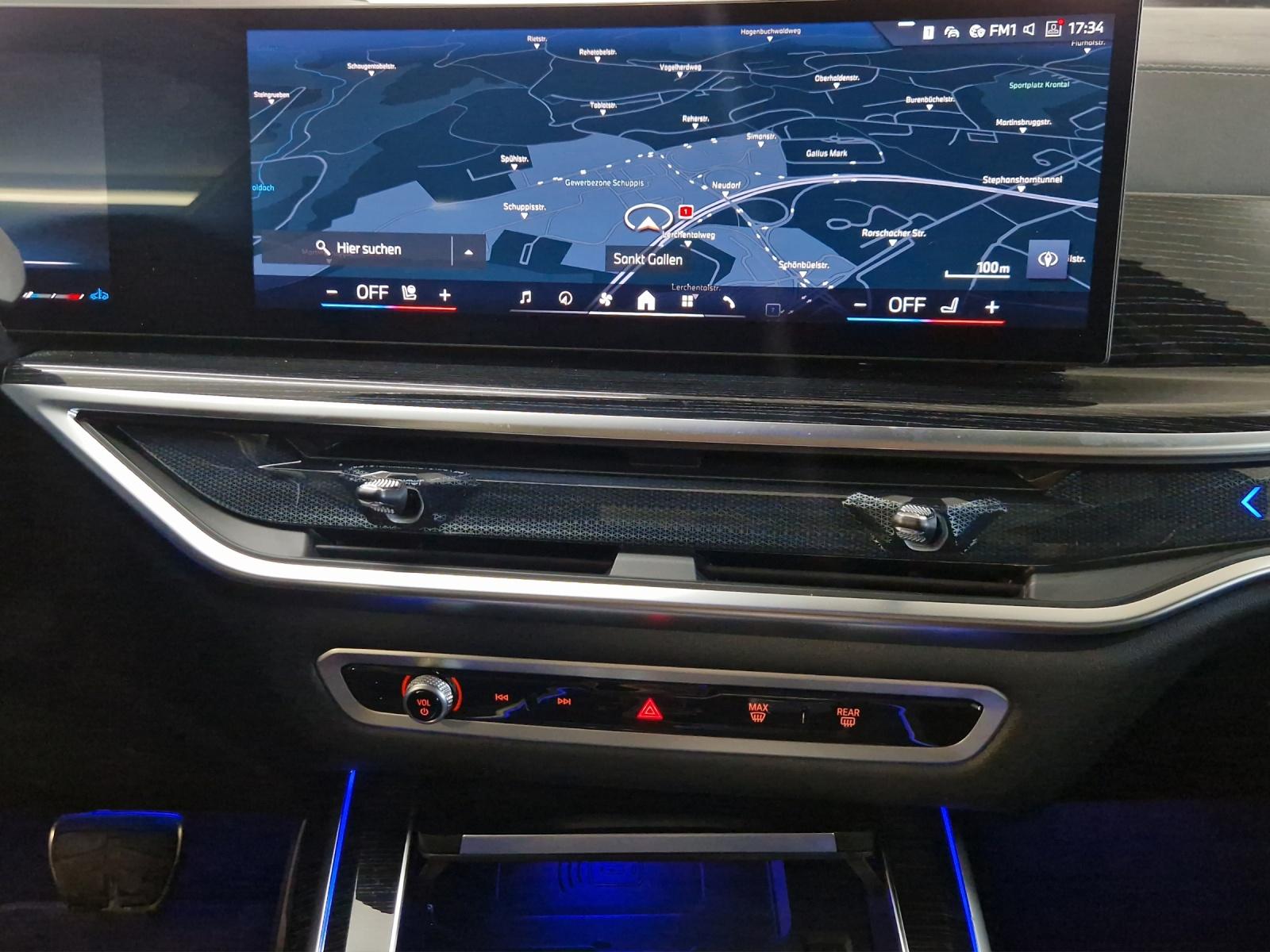 BMW X7 40d xDrive-image-21