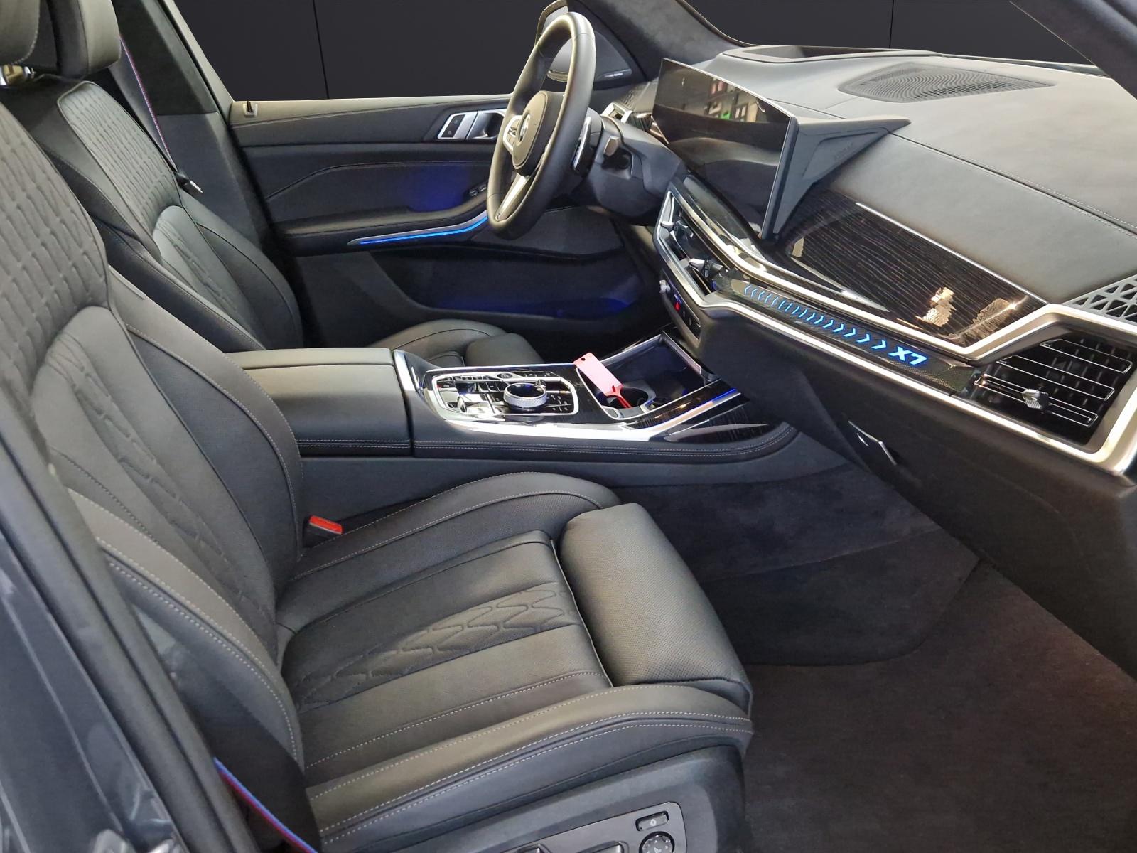 BMW X7 40d xDrive-image-14