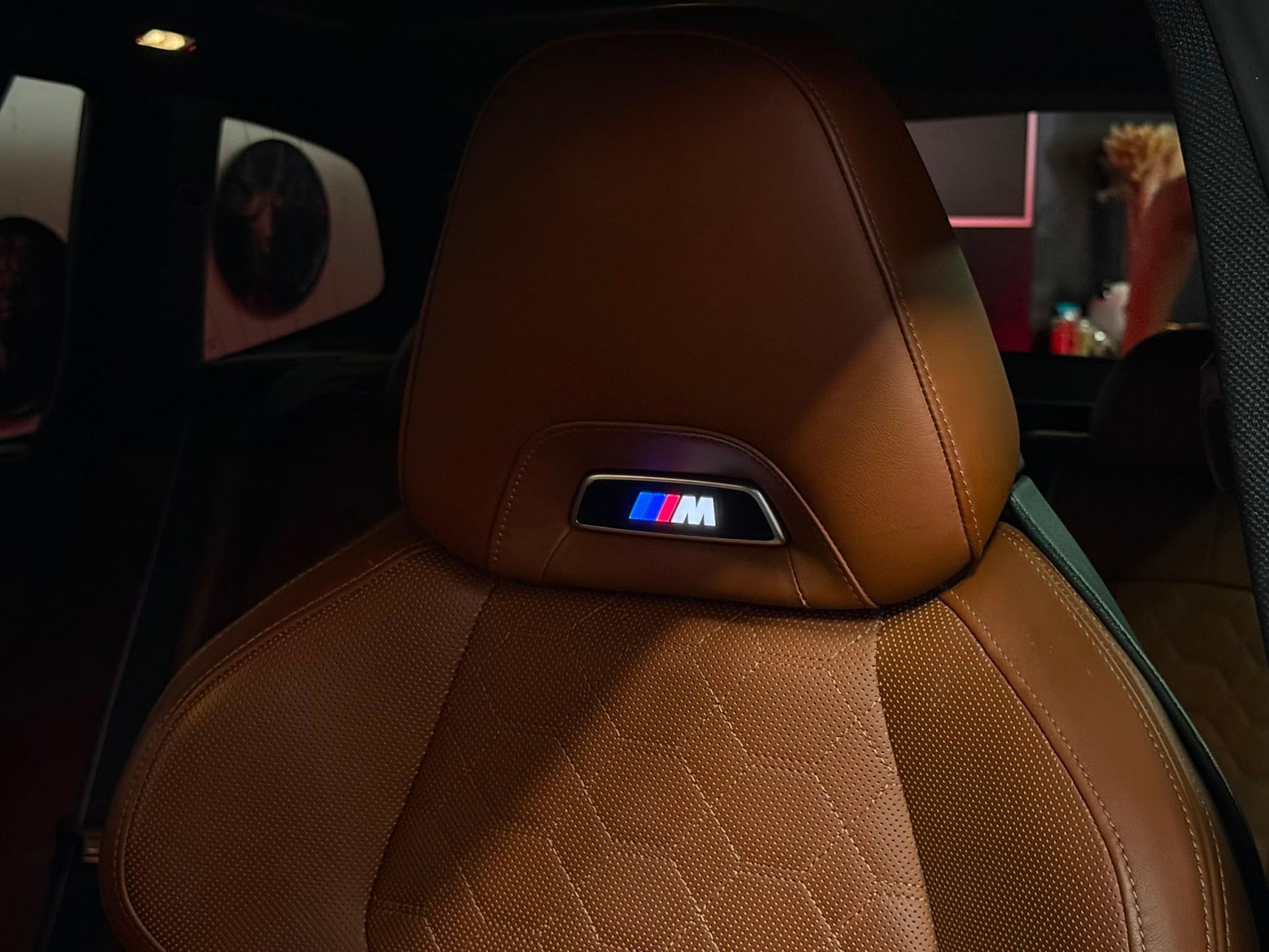BMW X3 xDrive M Competition Steptronic /Laser / Panoramadach / Carbon / Driving Assistant/ Harman-Kardon / Anhängerkupplung etc..-image-11
