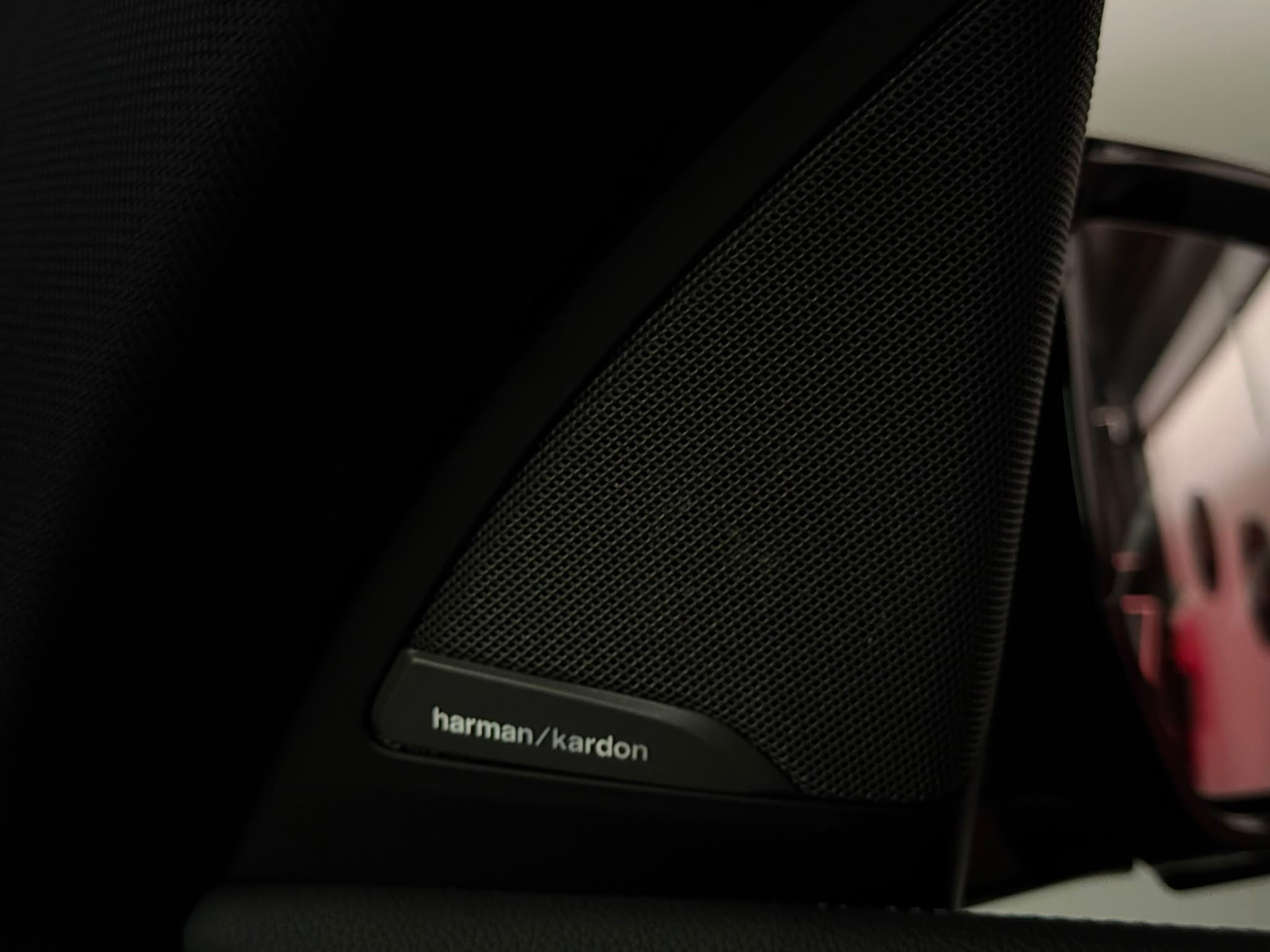 BMW X3 xDrive M Competition Steptronic /Laser / Panoramadach / Carbon / Driving Assistant/ Harman-Kardon / Anhängerkupplung etc..-image-19