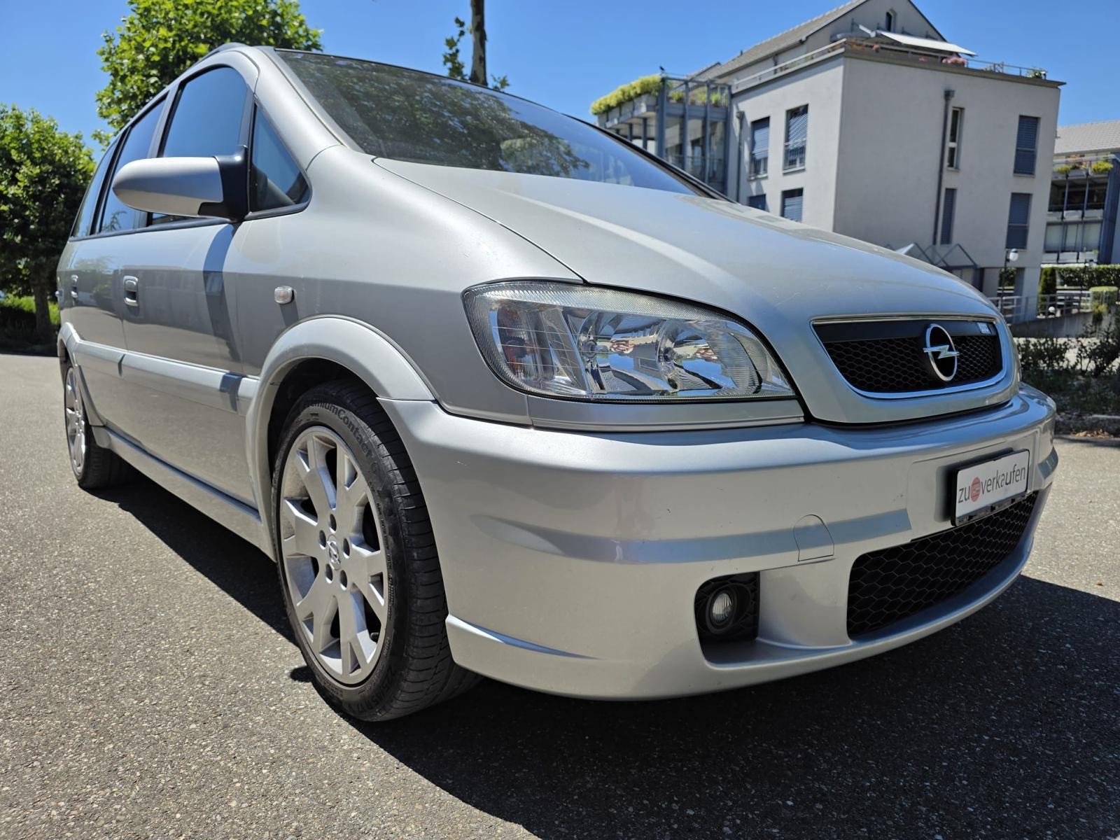 OPEL Zafira 2.0i Turbo OPC-image-2