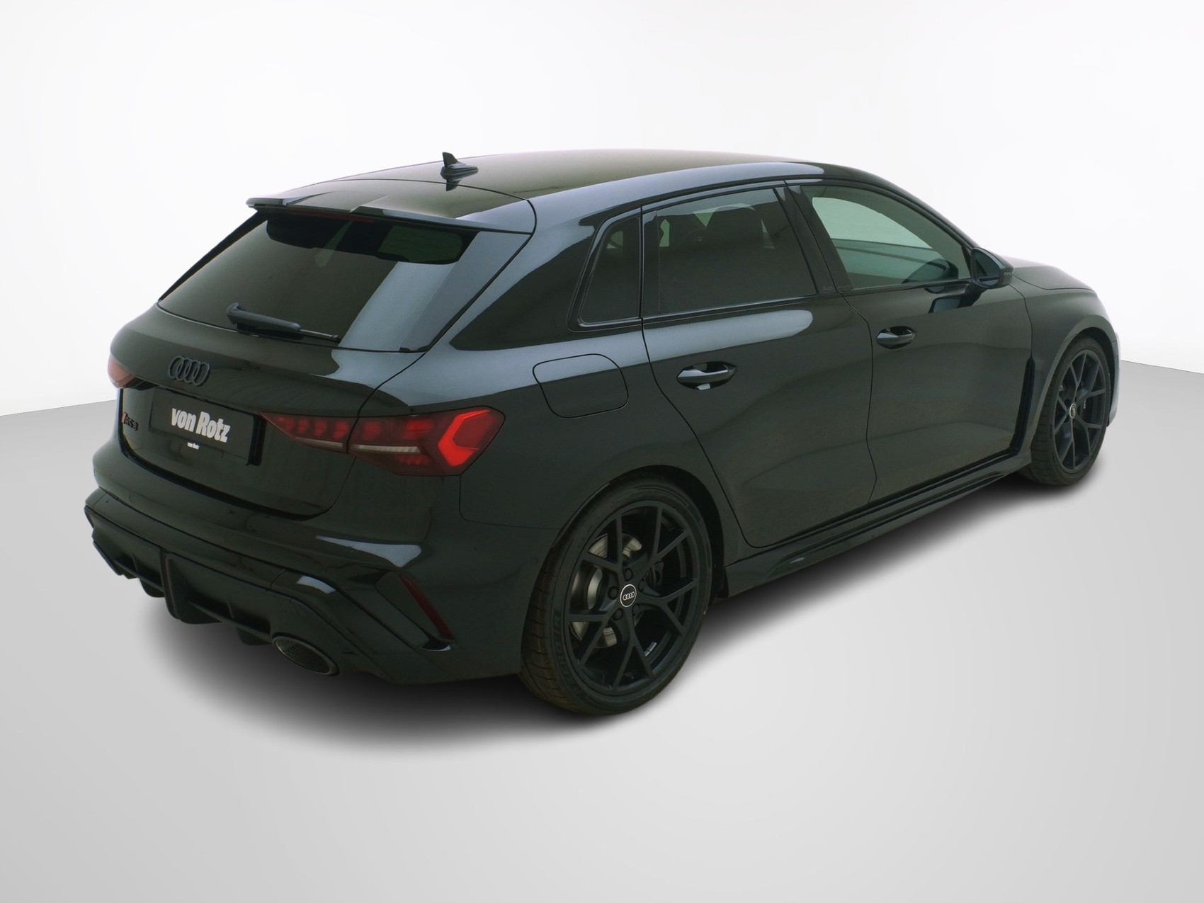 AUDI RS3 Sportback 2.5 TFSI quattro S-Tronic-image-5