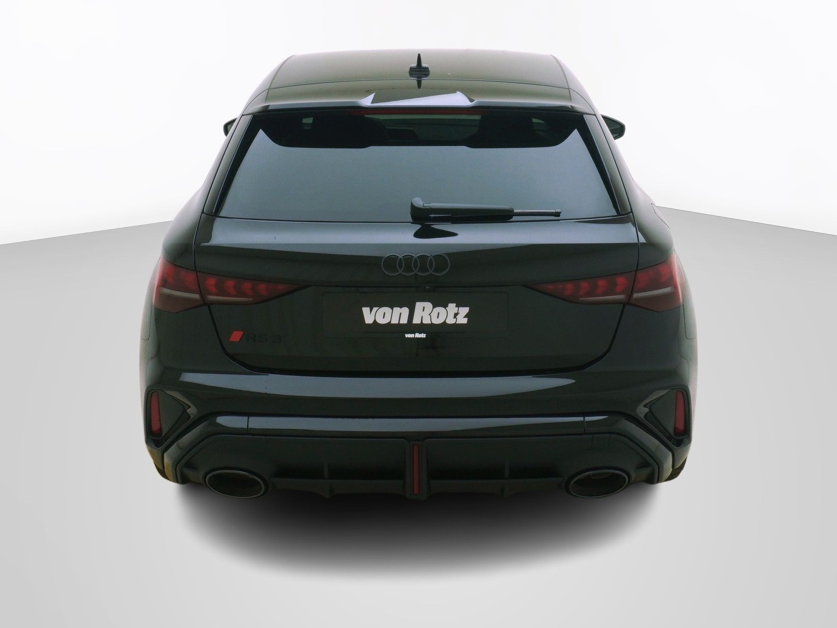 AUDI RS3 Sportback 2.5 TFSI quattro S-Tronic-image-2