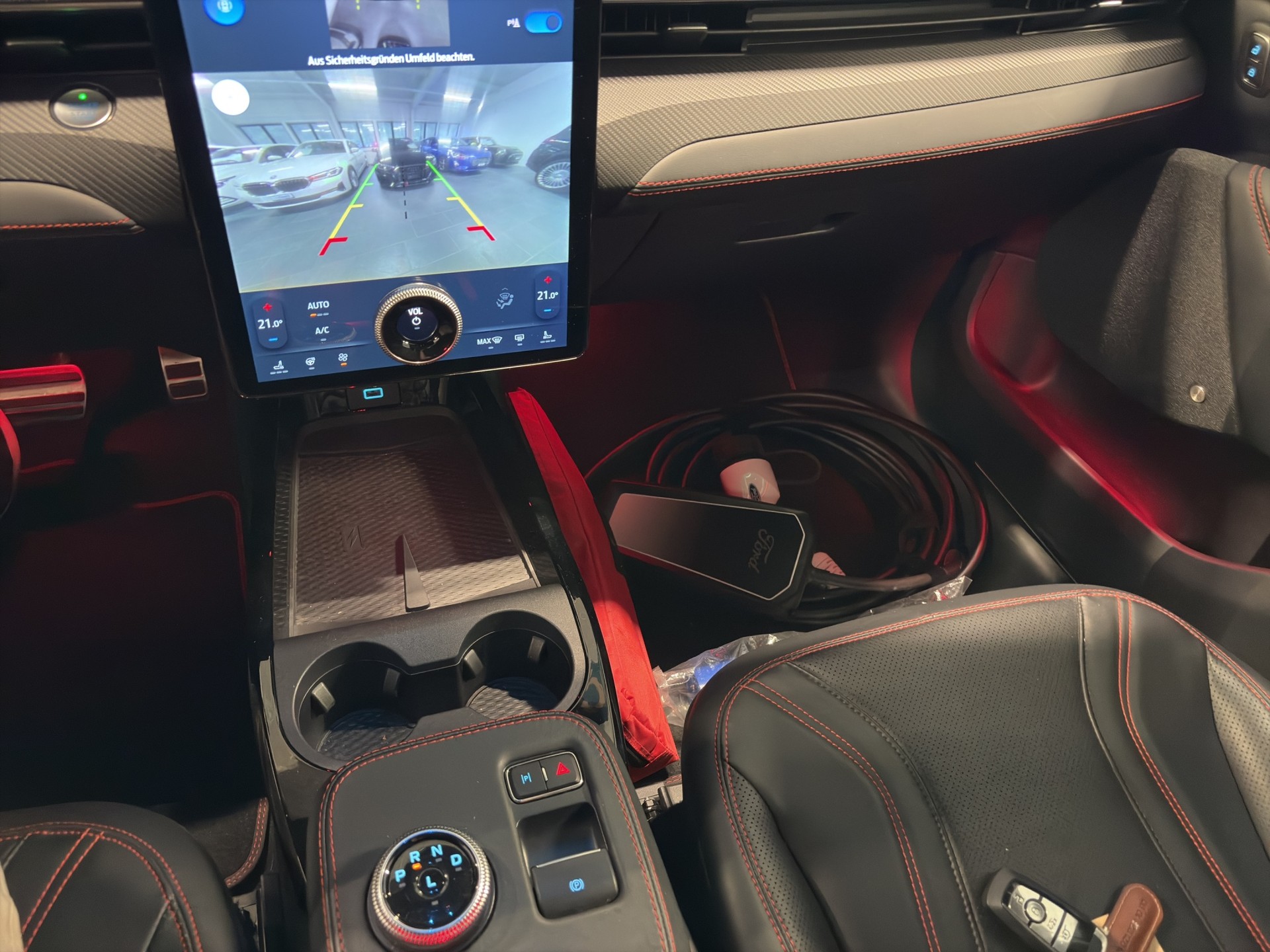 FORD Mustang MACH-E Premium AWD 91 kWh-image-15