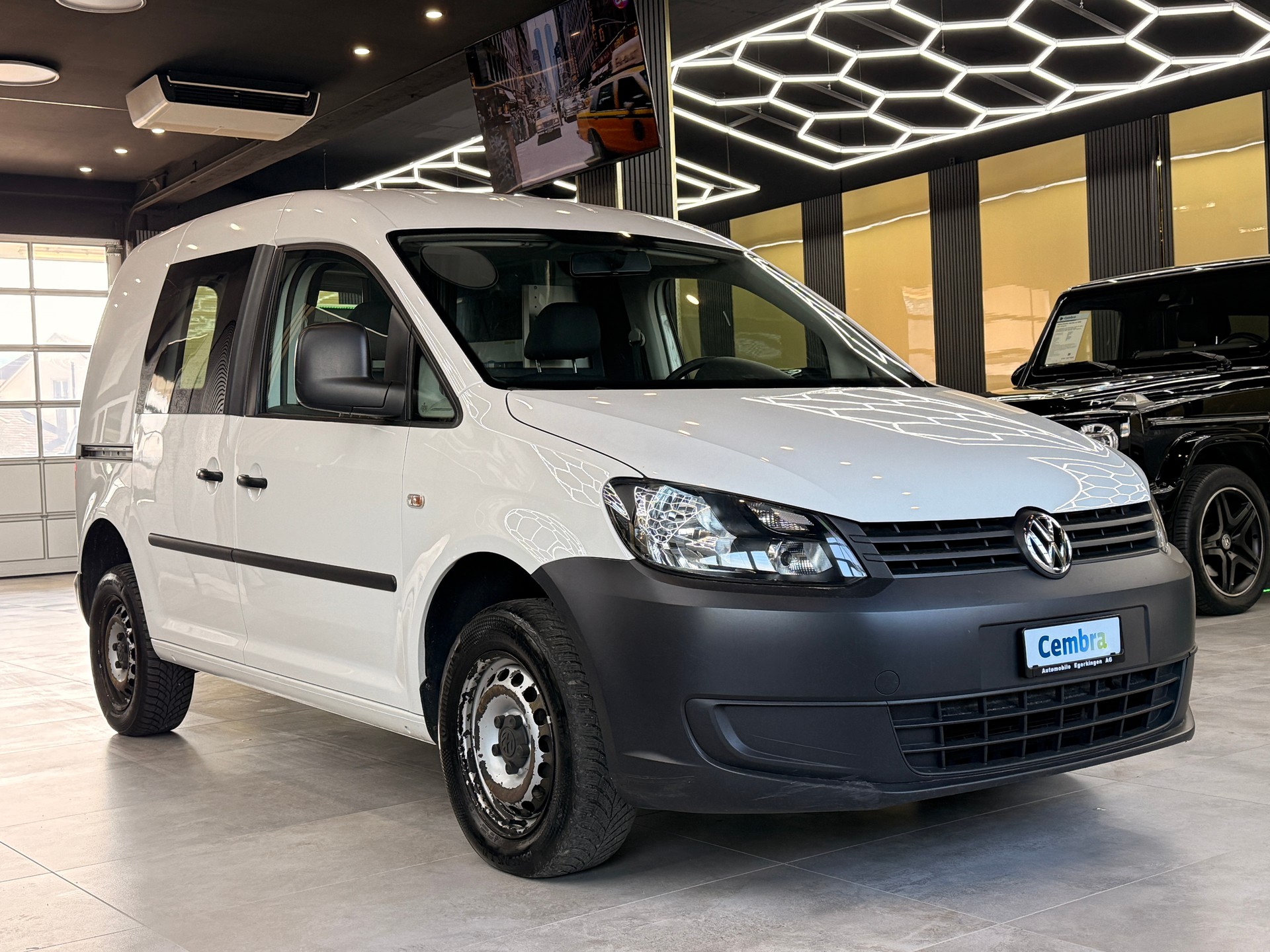 VW Caddy 2.0 TDI 4Motion-showroom-element-3