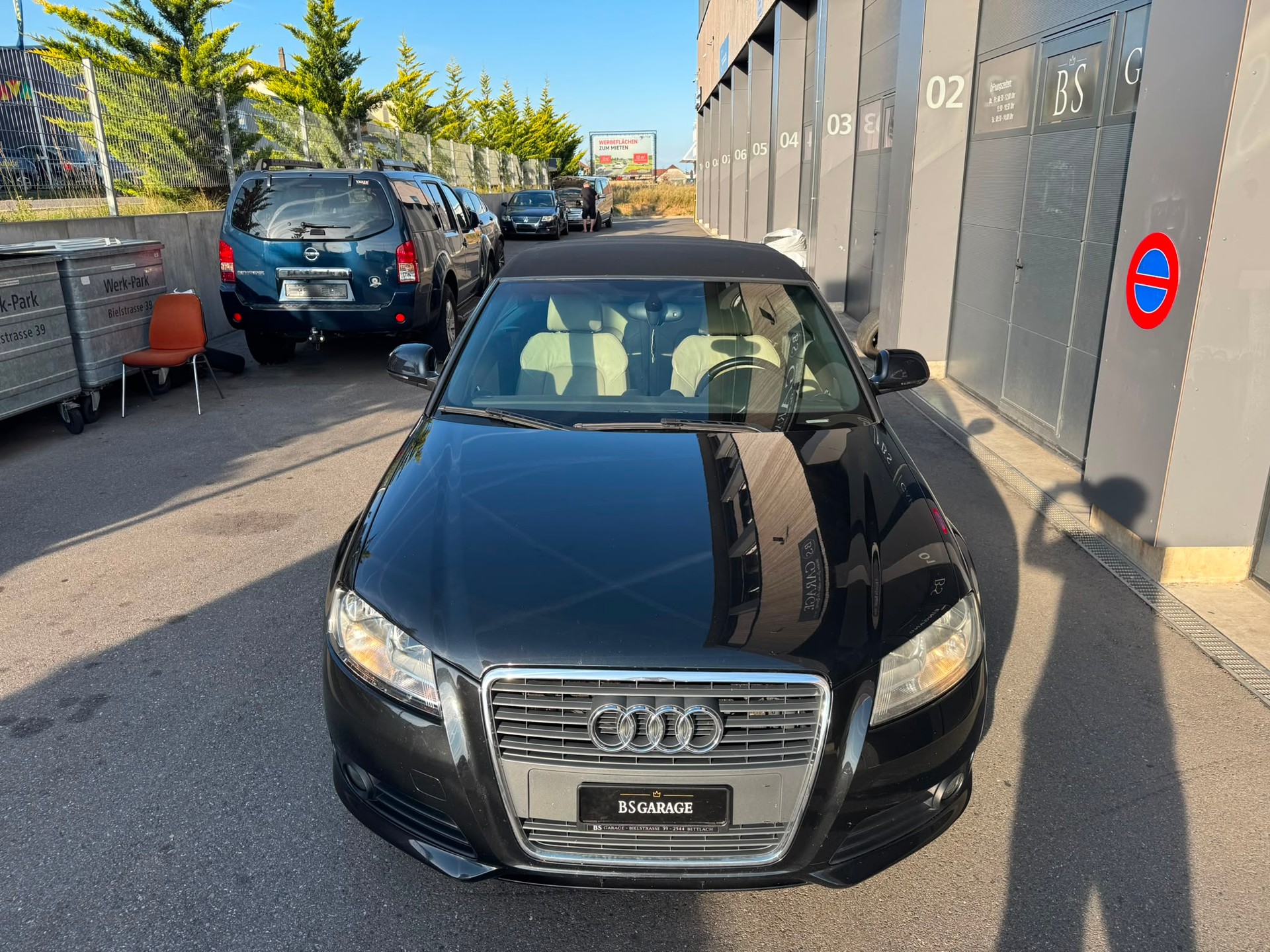 AUDI A3 Cabriolet 2.0 TFSI Ambition S-tronic-image-2