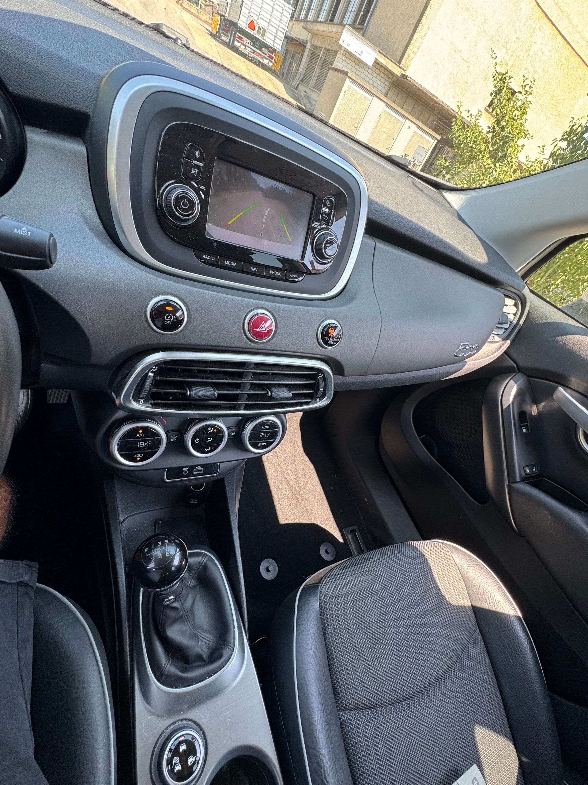 FIAT 500X 1.4T Lounge-image-5