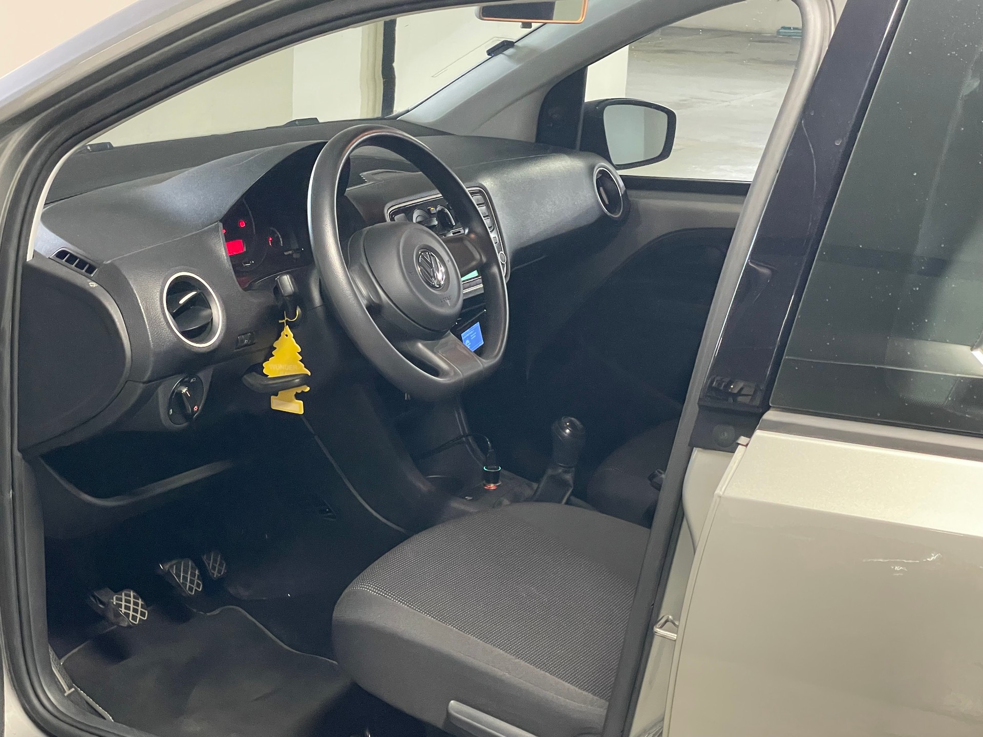 VW Up 1.0 BMT move up, Frisch ab MFK 08.2026-image-11