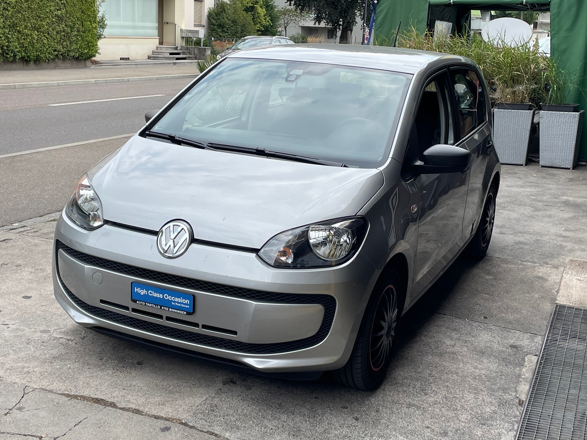 VW Up 1.0 BMT move up, Frisch ab MFK 08.2026-image-0