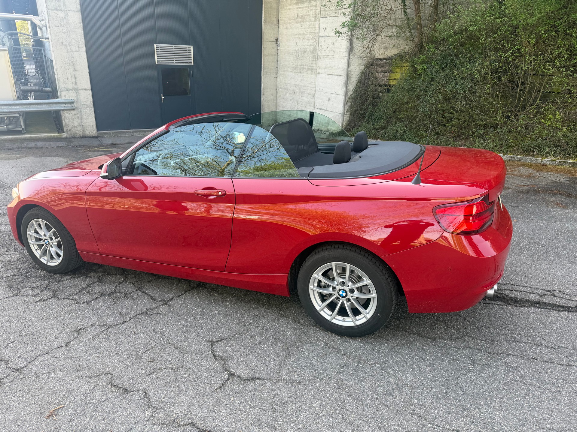 BMW 220i Steptronic-image-1