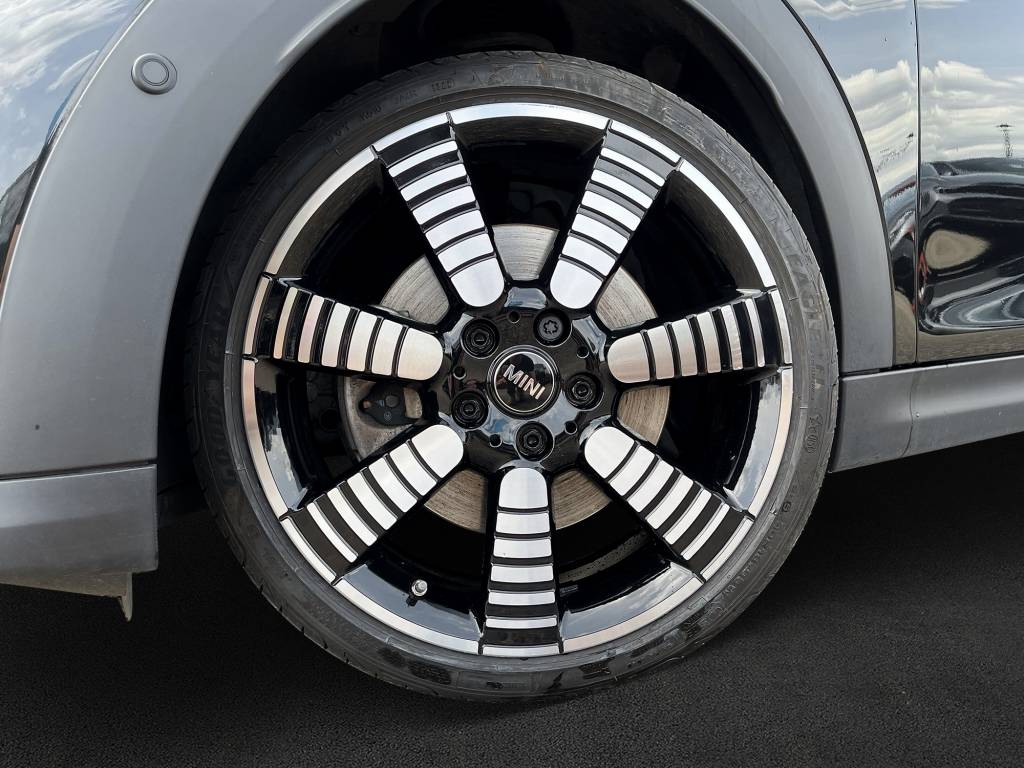 MINI Cooper S Trafalgar Edition Steptronic DKG-image-9
