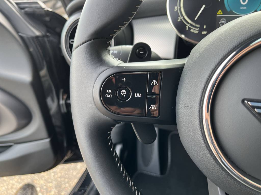 MINI Cooper S Trafalgar Edition Steptronic DKG-image-15