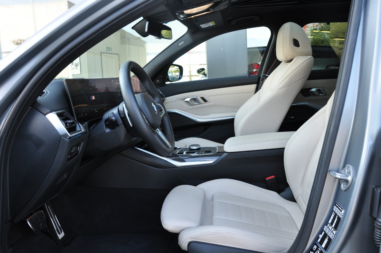 BMW M340i xDrive 48V Touring Steptronic M Sport Pro ** 4JAHRE WERKSGARANTIE**-image-20