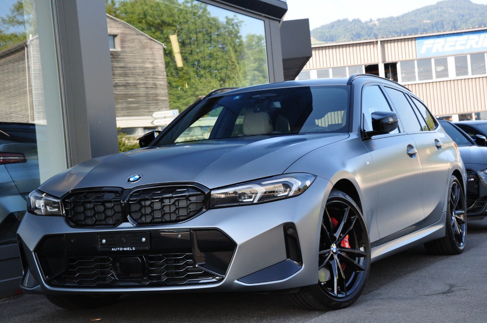 BMW M340i xDrive 48V Touring Steptronic M Sport Pro ** 4JAHRE WERKSGARANTIE**-image-1
