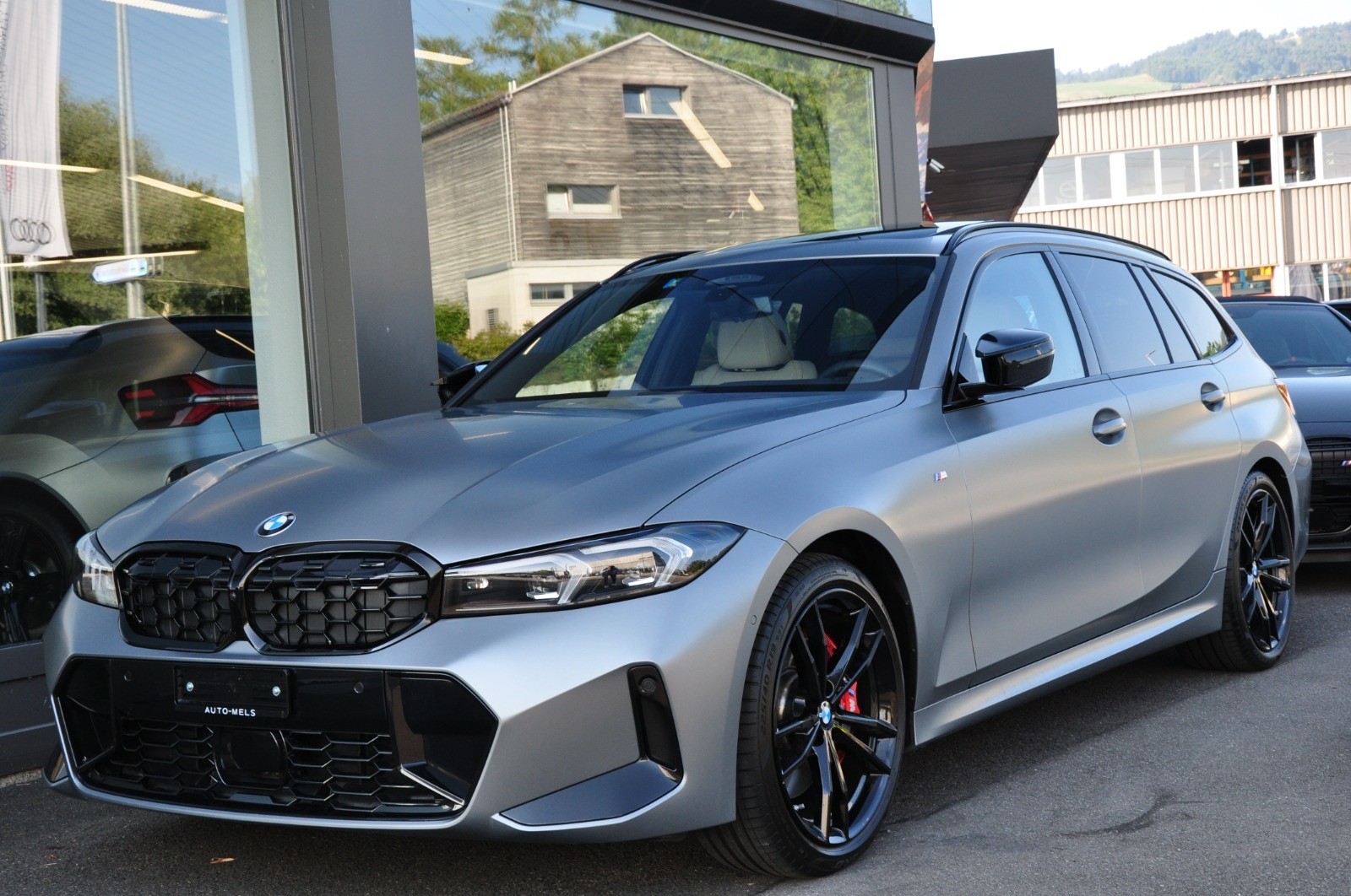 BMW M340i xDrive 48V Touring Steptronic M Sport Pro ** 4JAHRE WERKSGARANTIE**-image-3