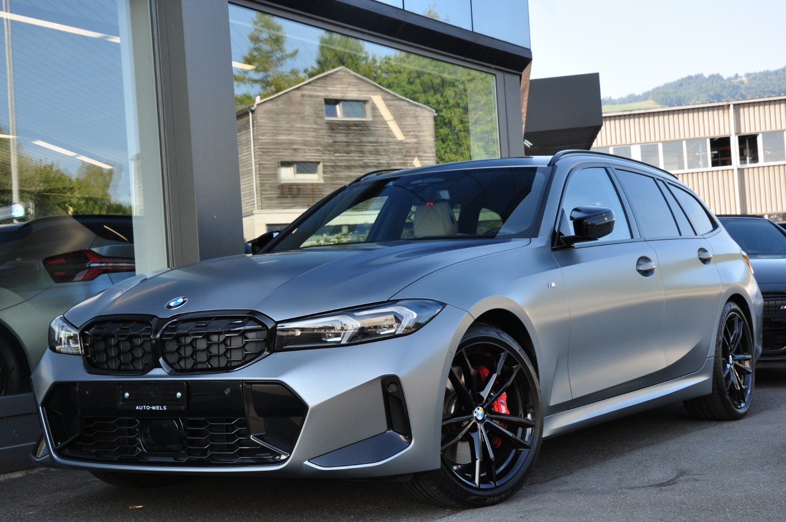 BMW M340i xDrive 48V Touring Steptronic M Sport Pro ** 4JAHRE WERKSGARANTIE**-image-2