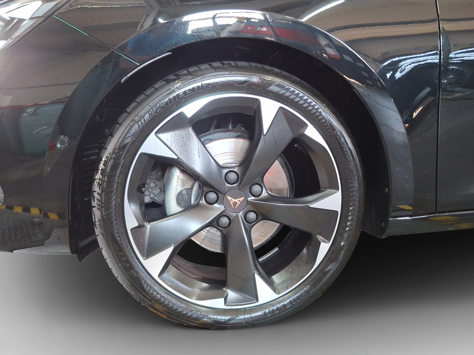 CUPRA LEON ST 1.5 eTSI DSG-image-14