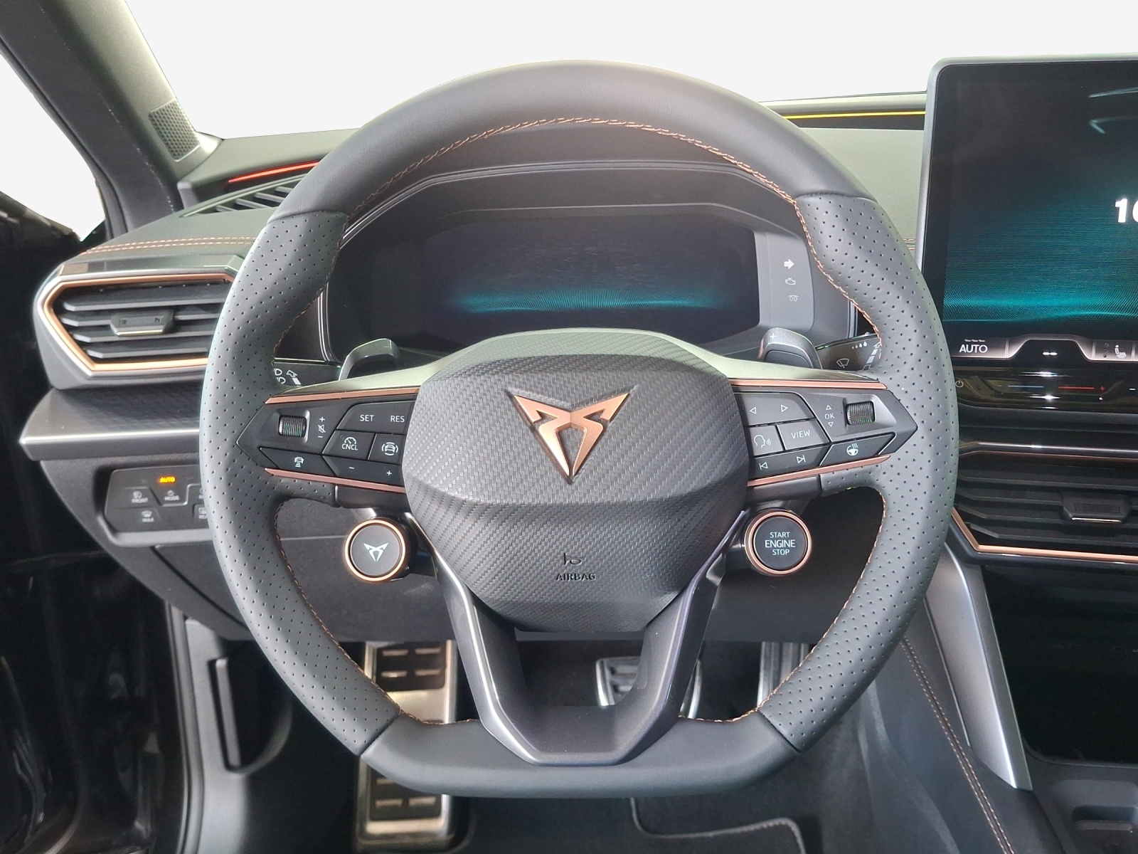 CUPRA LEON ST 1.5 eTSI DSG-image-9