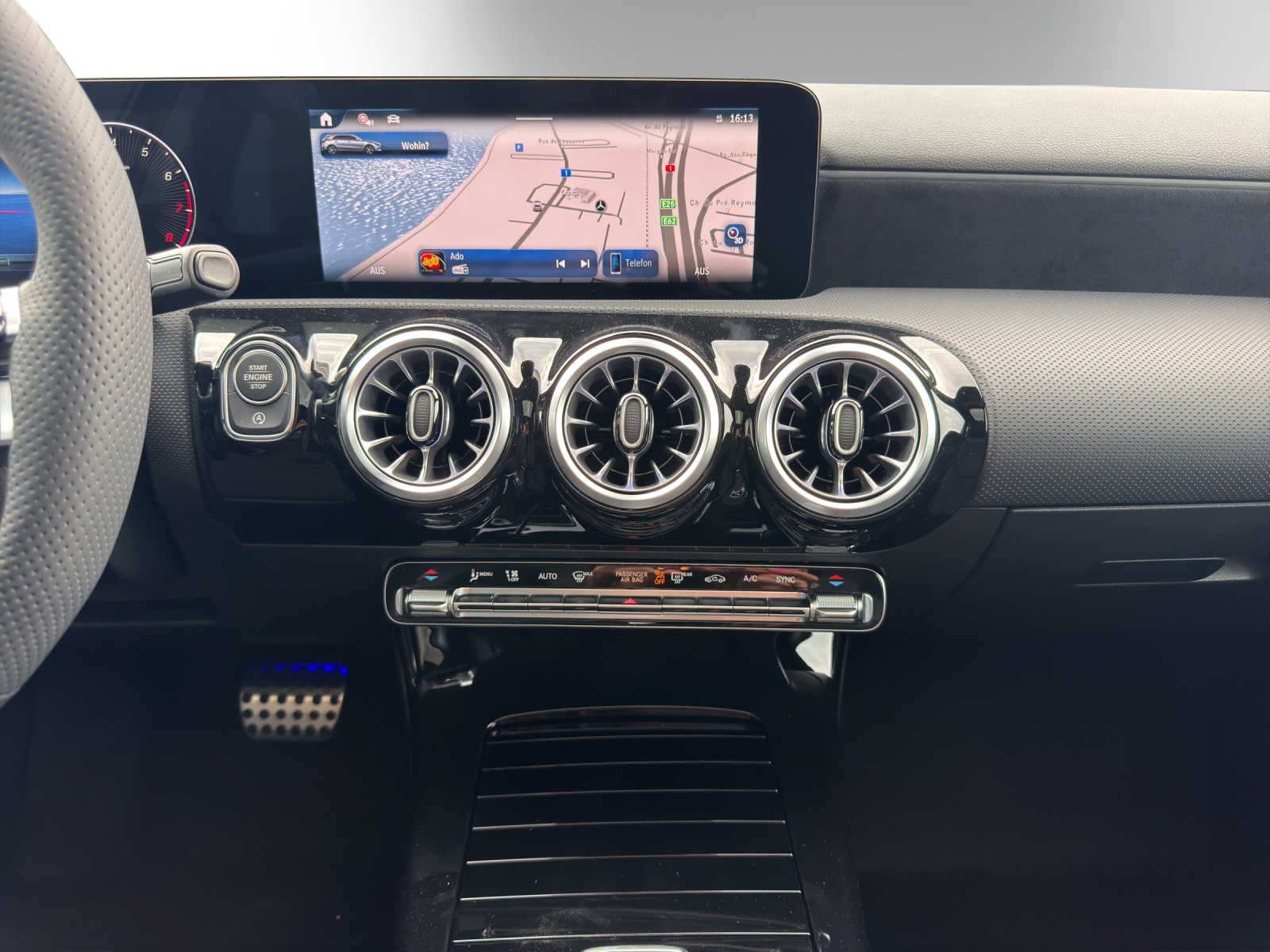 MERCEDES-BENZ A 220 4Matic 8G-DCT-image-12
