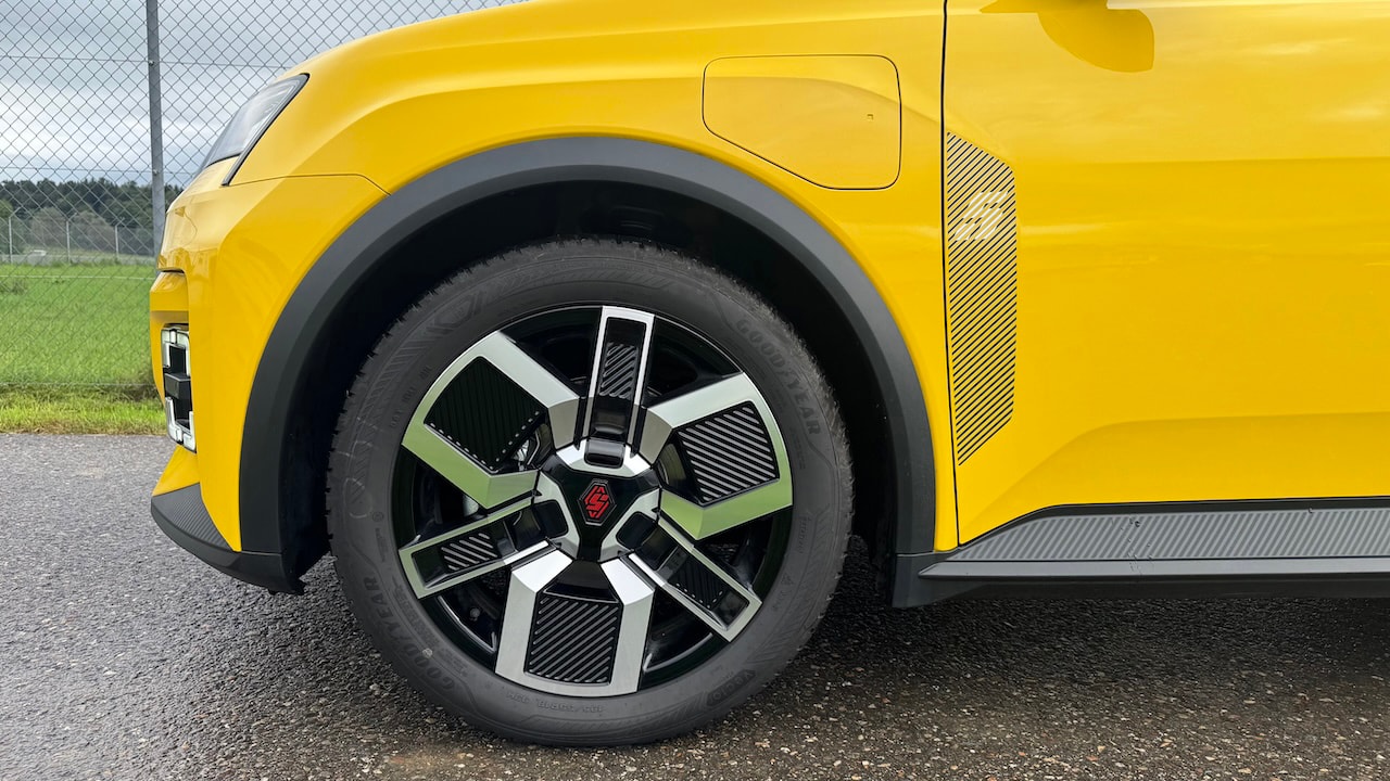 RENAULT R5 E-Tech Comfort Range 52 kWh Techno-image-11