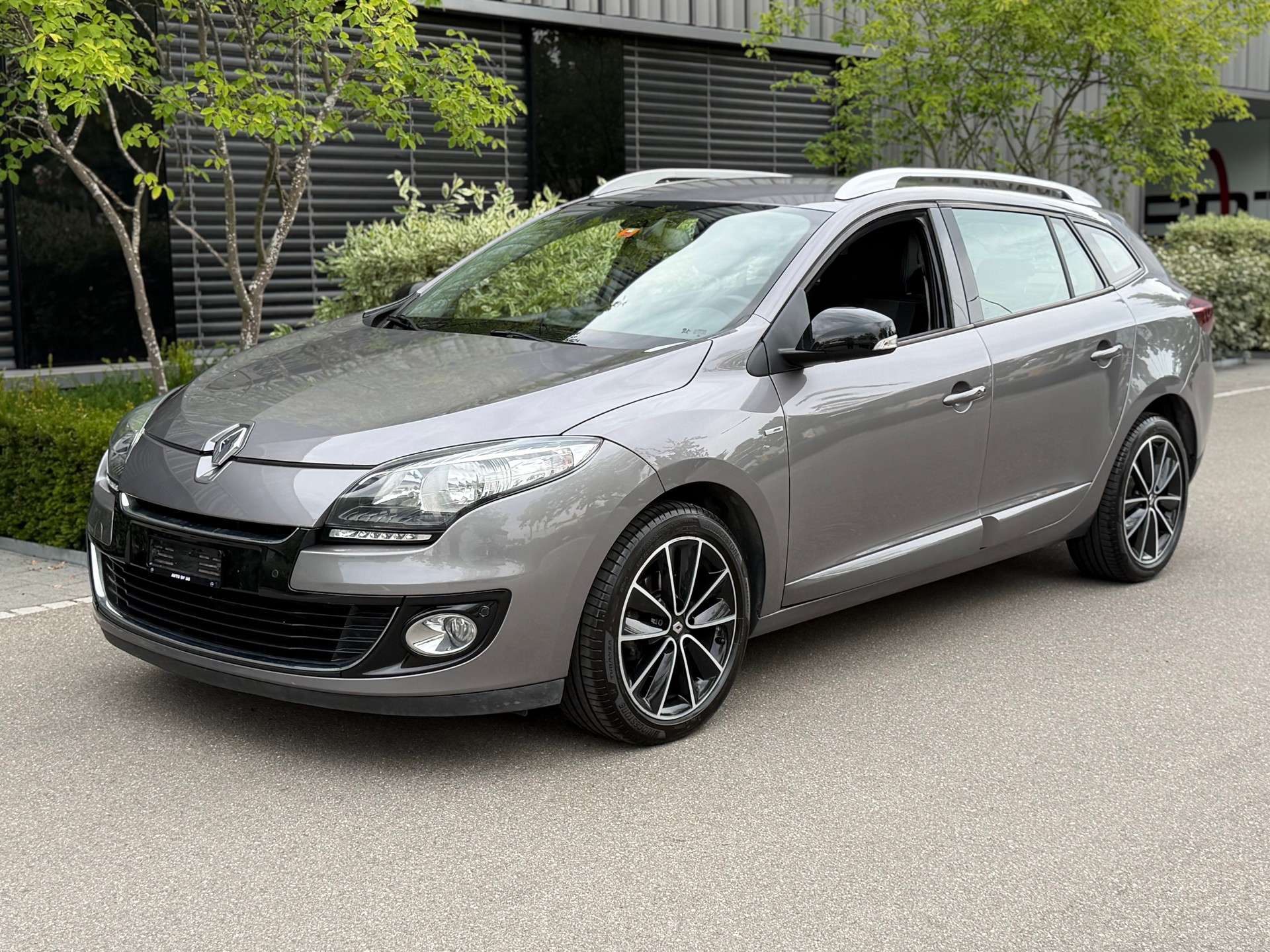 RENAULT Mégane Grandtour 1.5 dCi Bose EDC-image-0