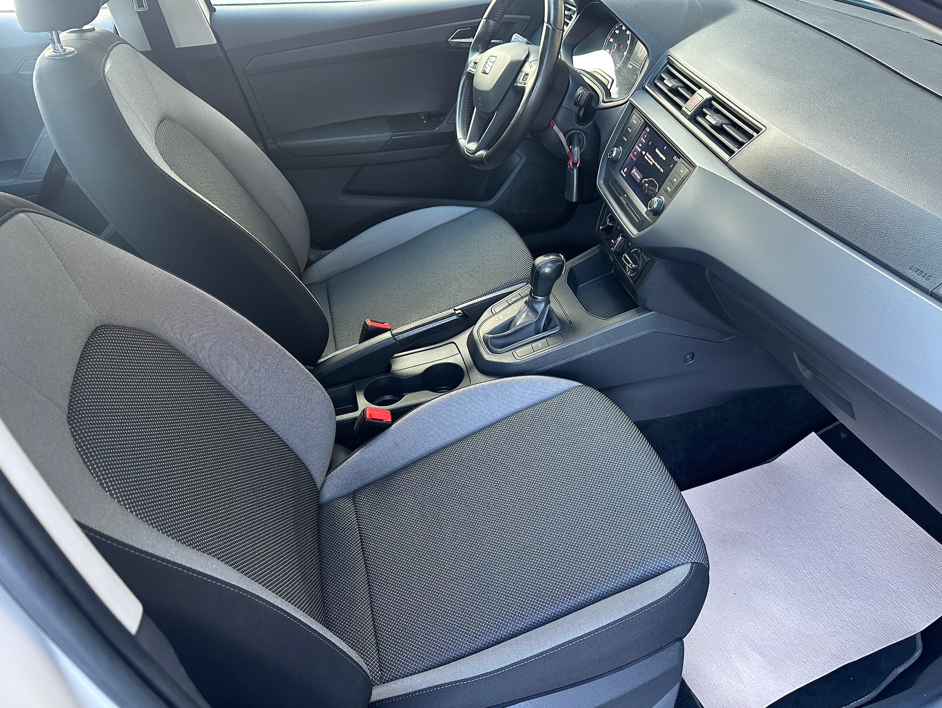 SEAT Ibiza 1.0 EcoTSI Last Edition DSG-image-12