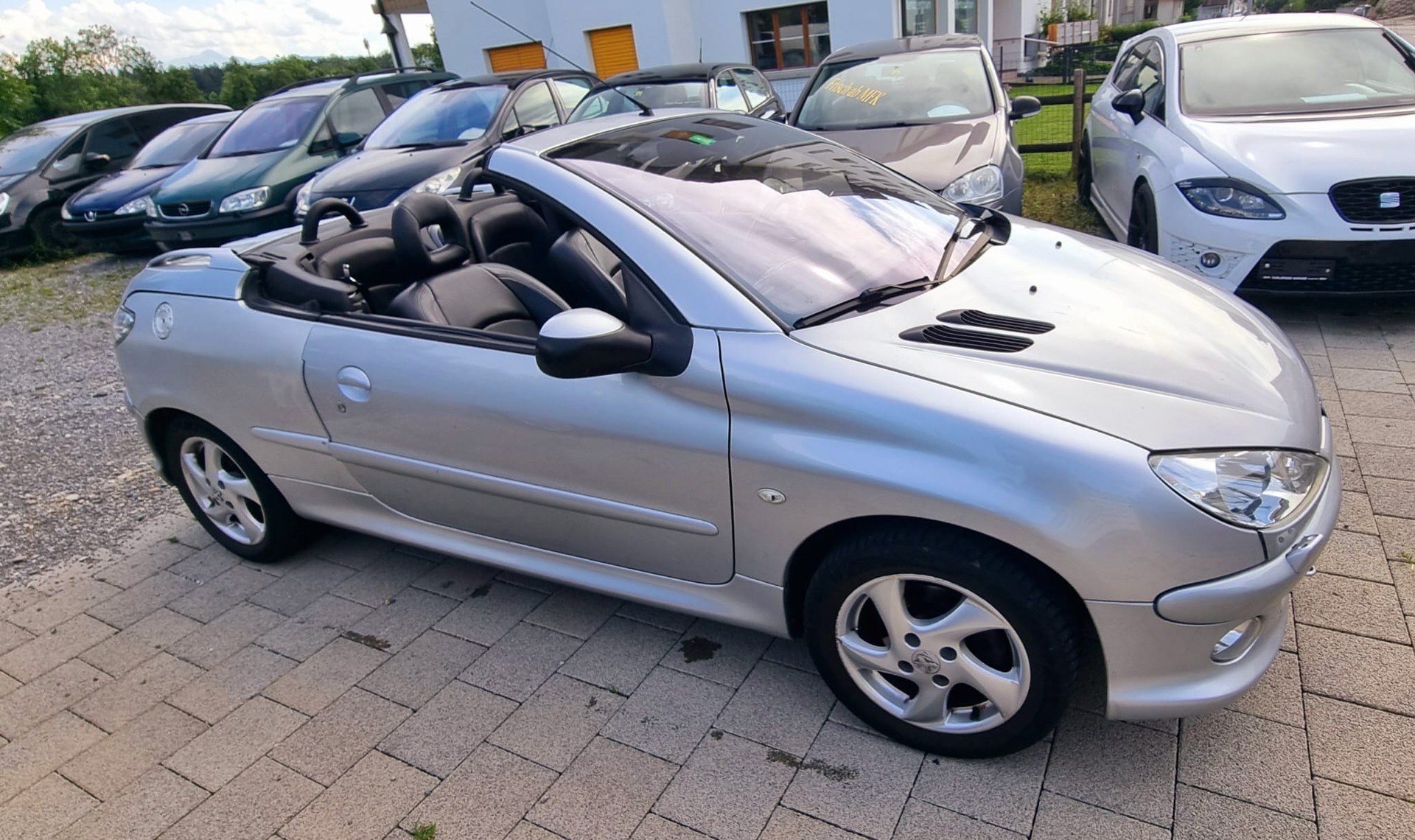 PEUGEOT 206 CC 1.6 16V Exclusive Edition Automatic-image-15