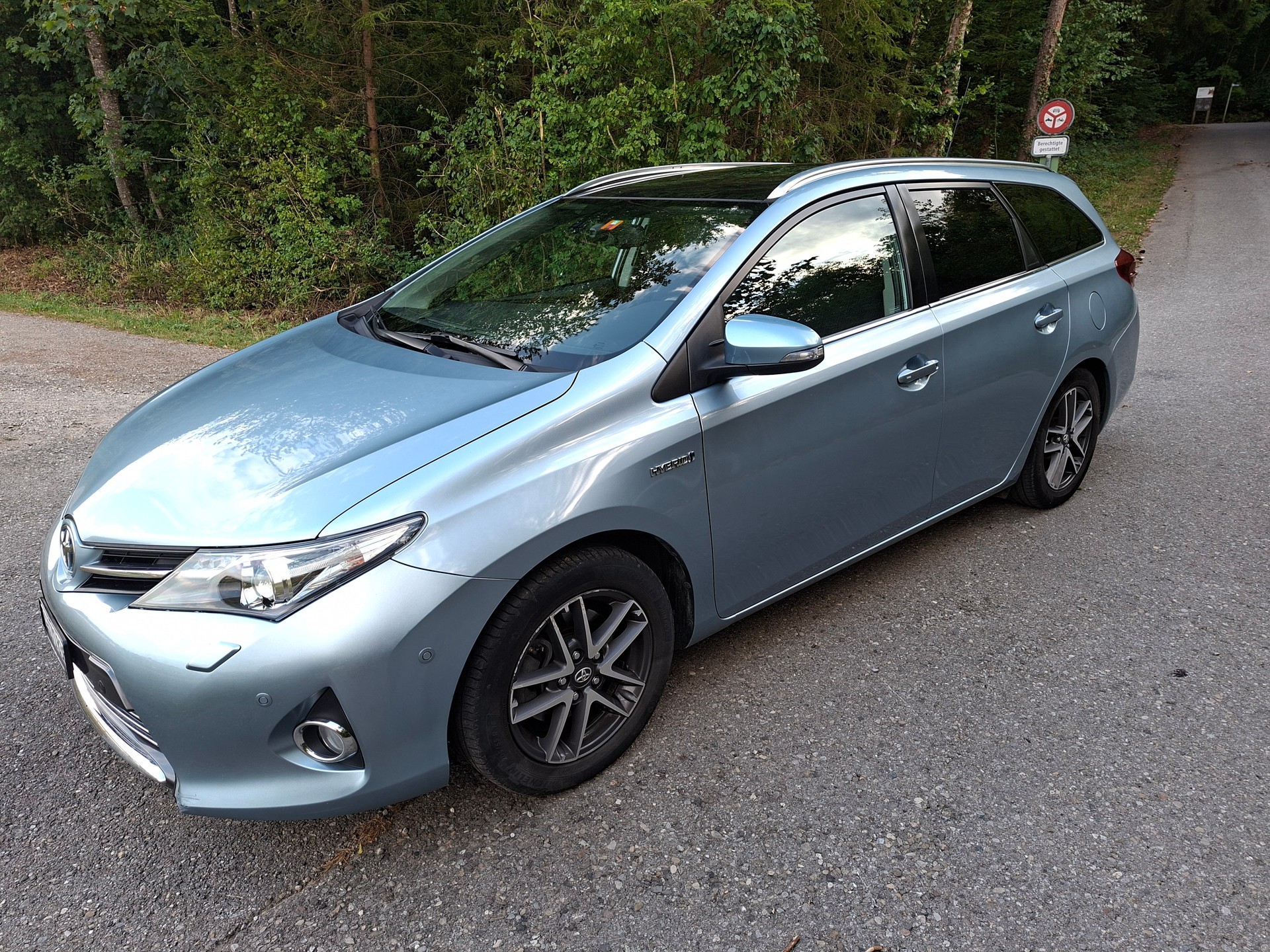 TOYOTA 1.8 HSD Sol-image-0