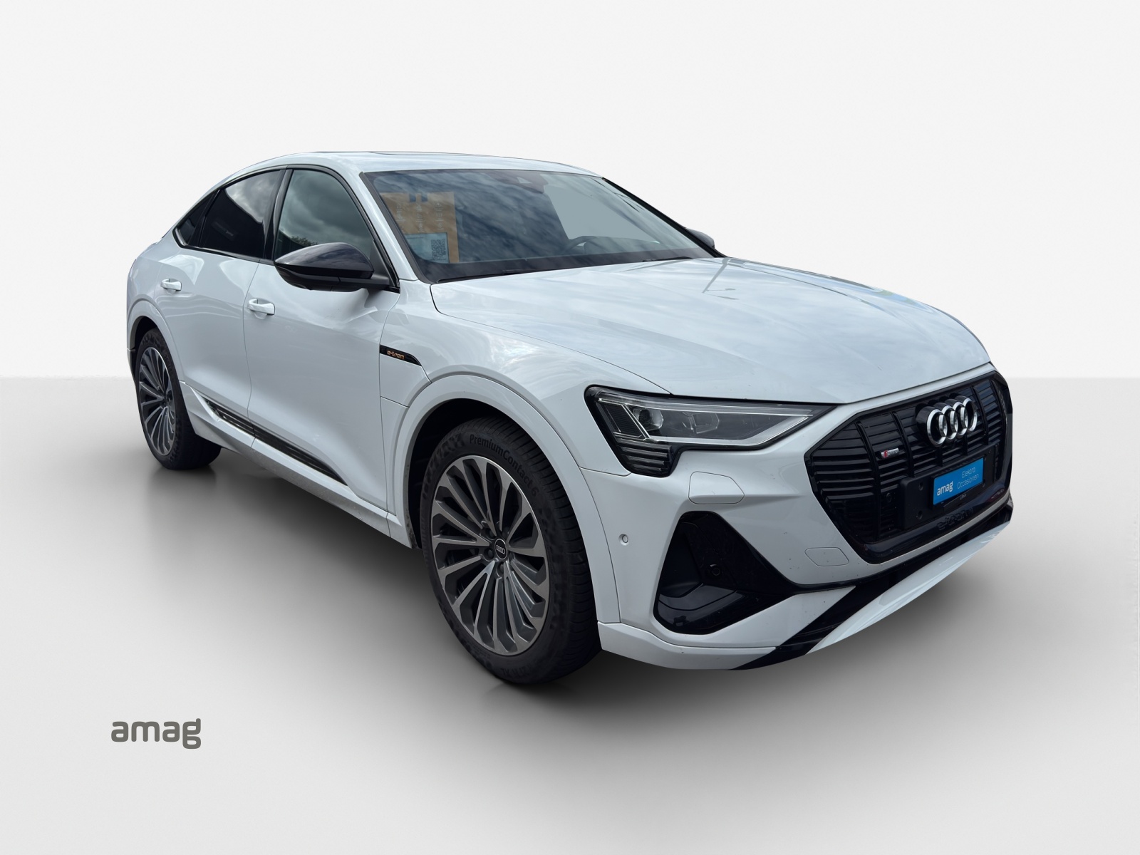 AUDI e-tron 55 Sportback S Line quattro-image-5