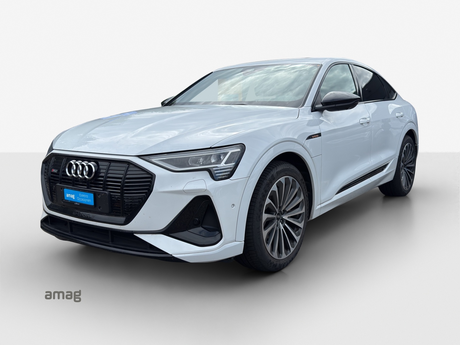 AUDI e-tron 55 Sportback S Line quattro-image-0