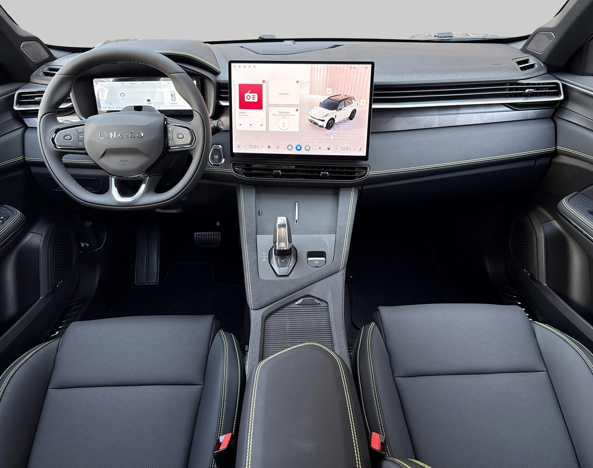 LYNK & CO 01 1.5 PHEV More-image-4