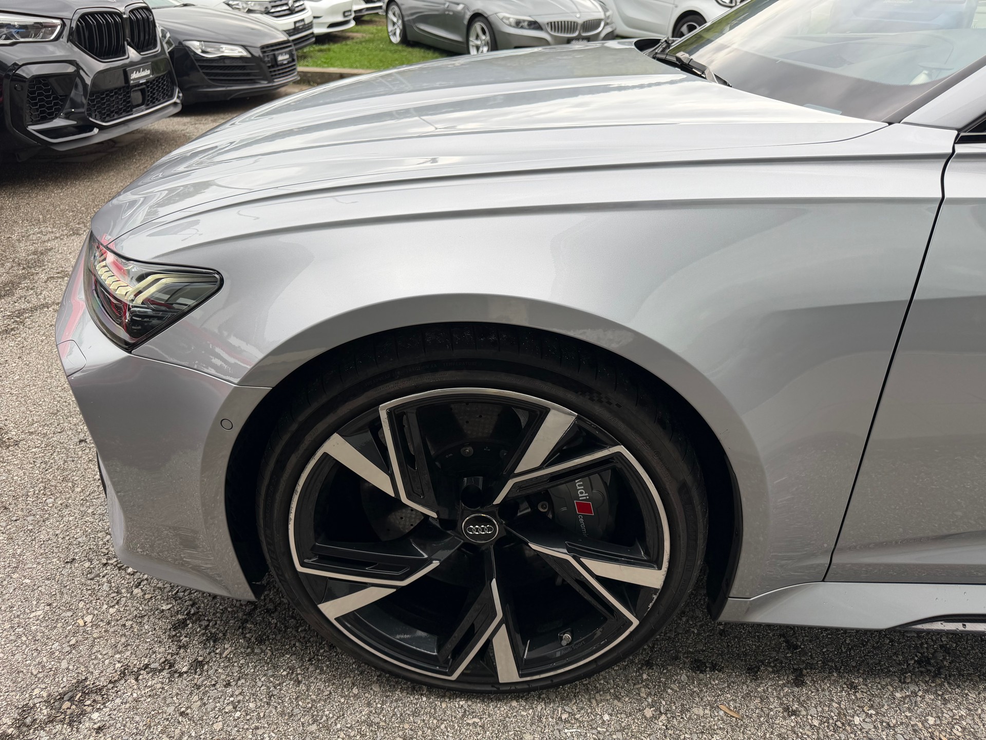 AUDI RS6 Avant 4.0 TFSI V8 quattro-image-18