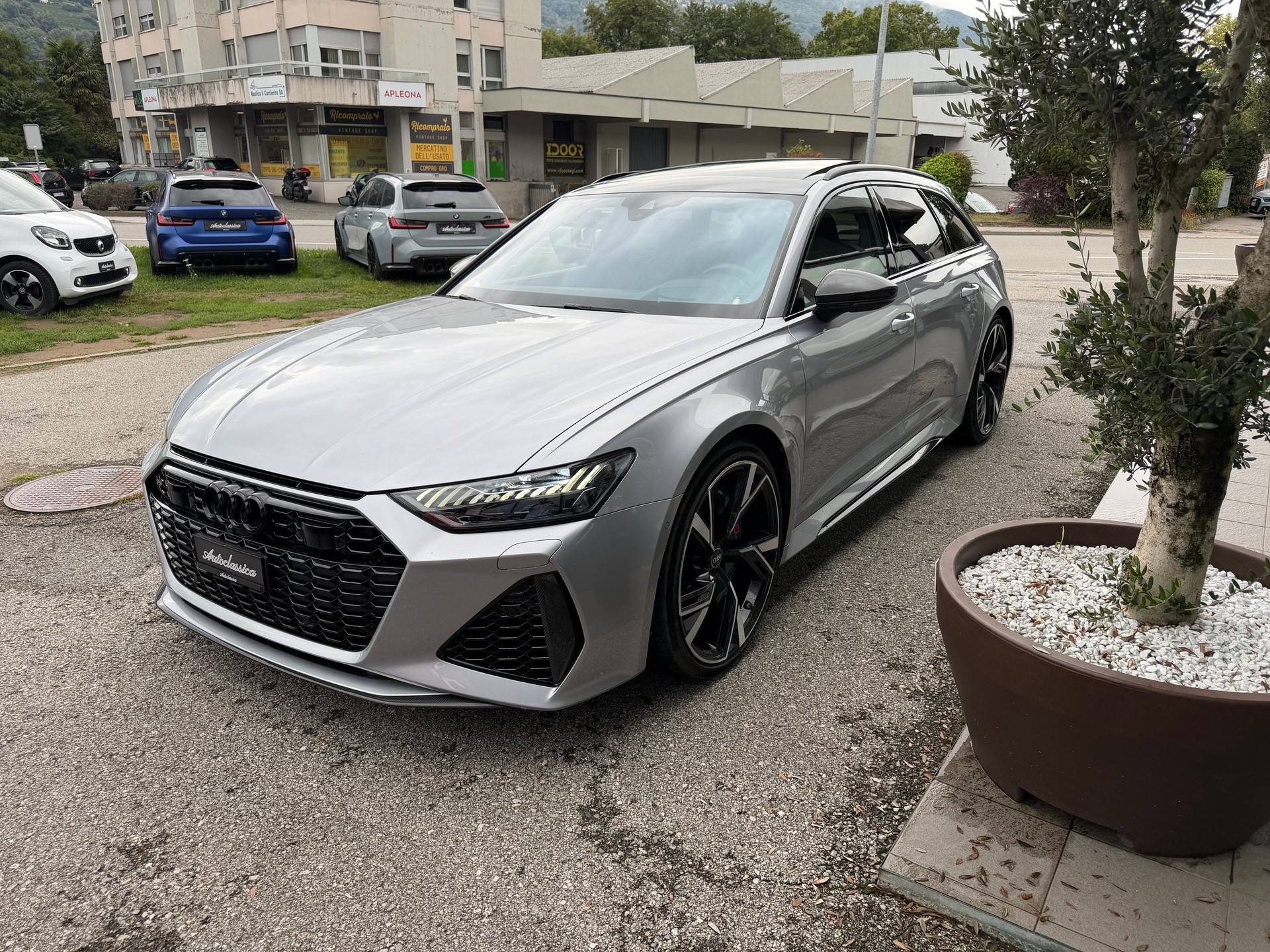 AUDI RS6 Avant 4.0 TFSI V8 quattro-image-5