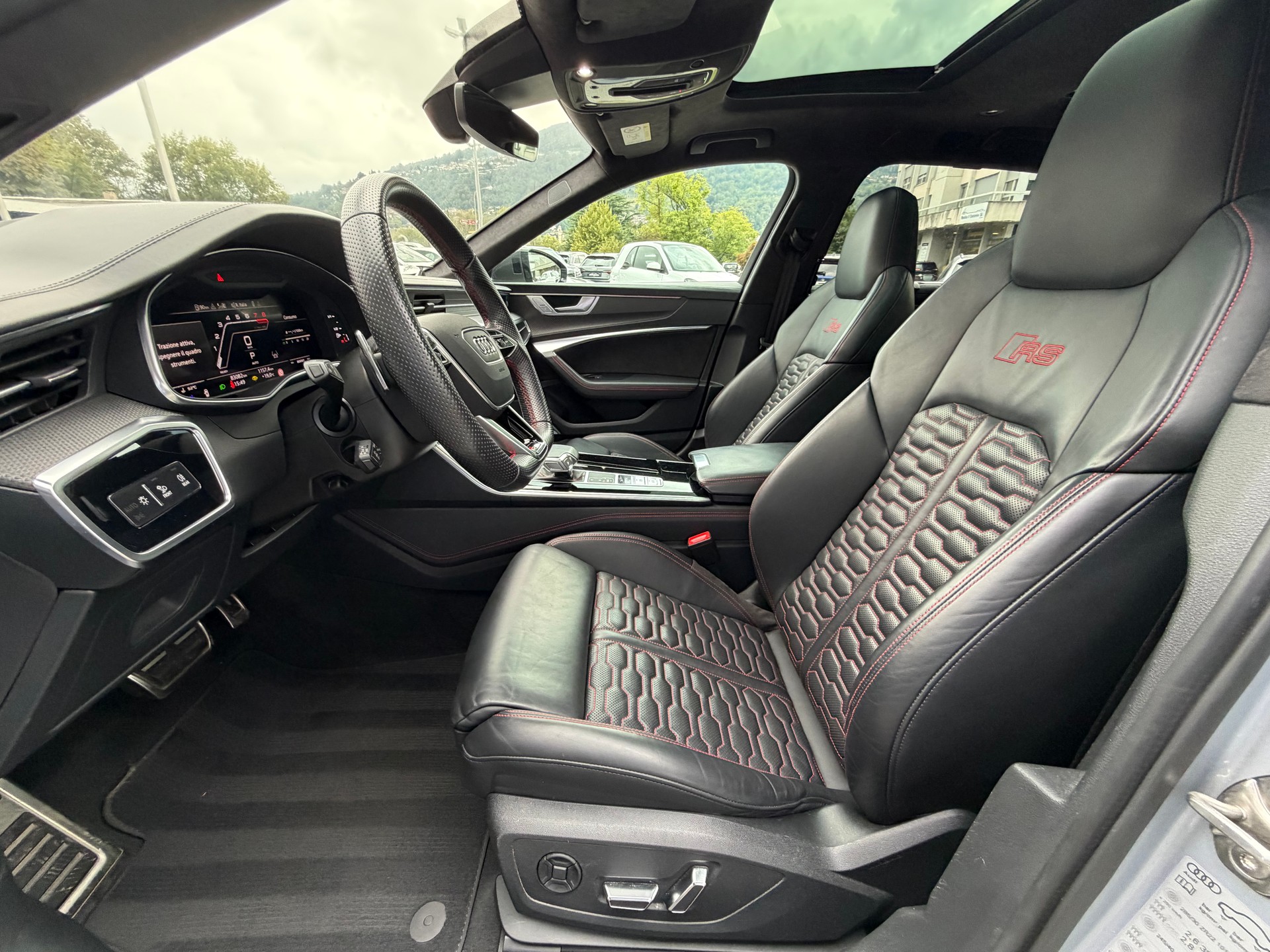 AUDI RS6 Avant 4.0 TFSI V8 quattro-image-8
