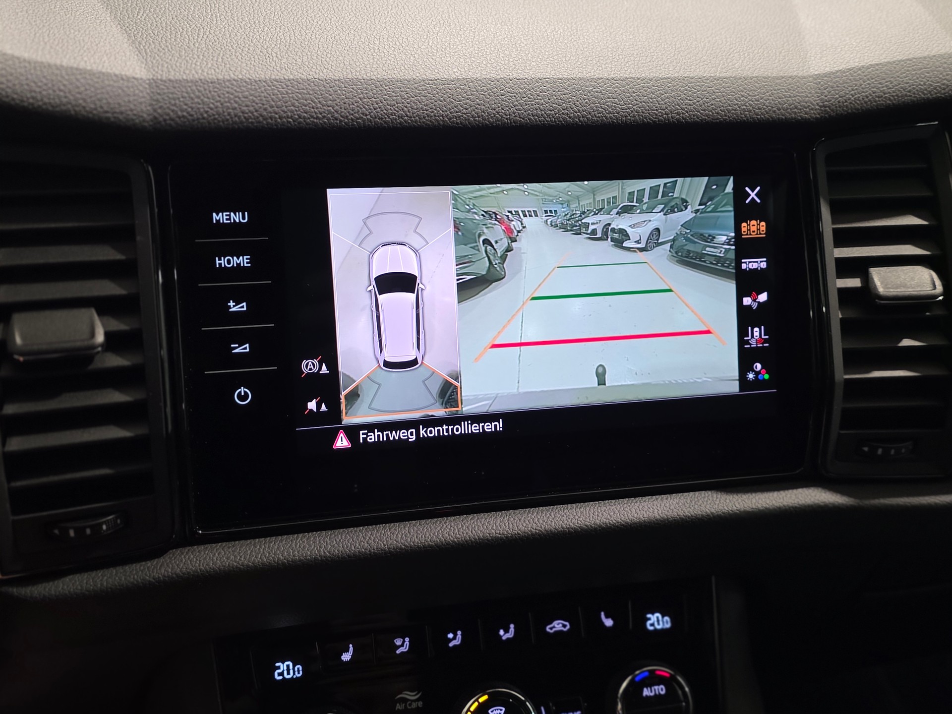 SKODA Kodiaq 2.0 TSI 4x4 Sport Line 7-Plätzer-image-8