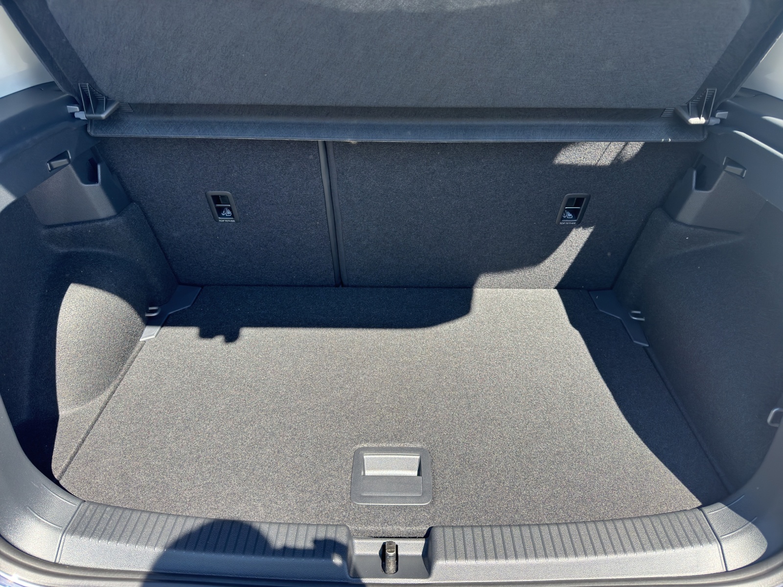VW T-Cross 1.0 TSI EVO Life DSG-image-12