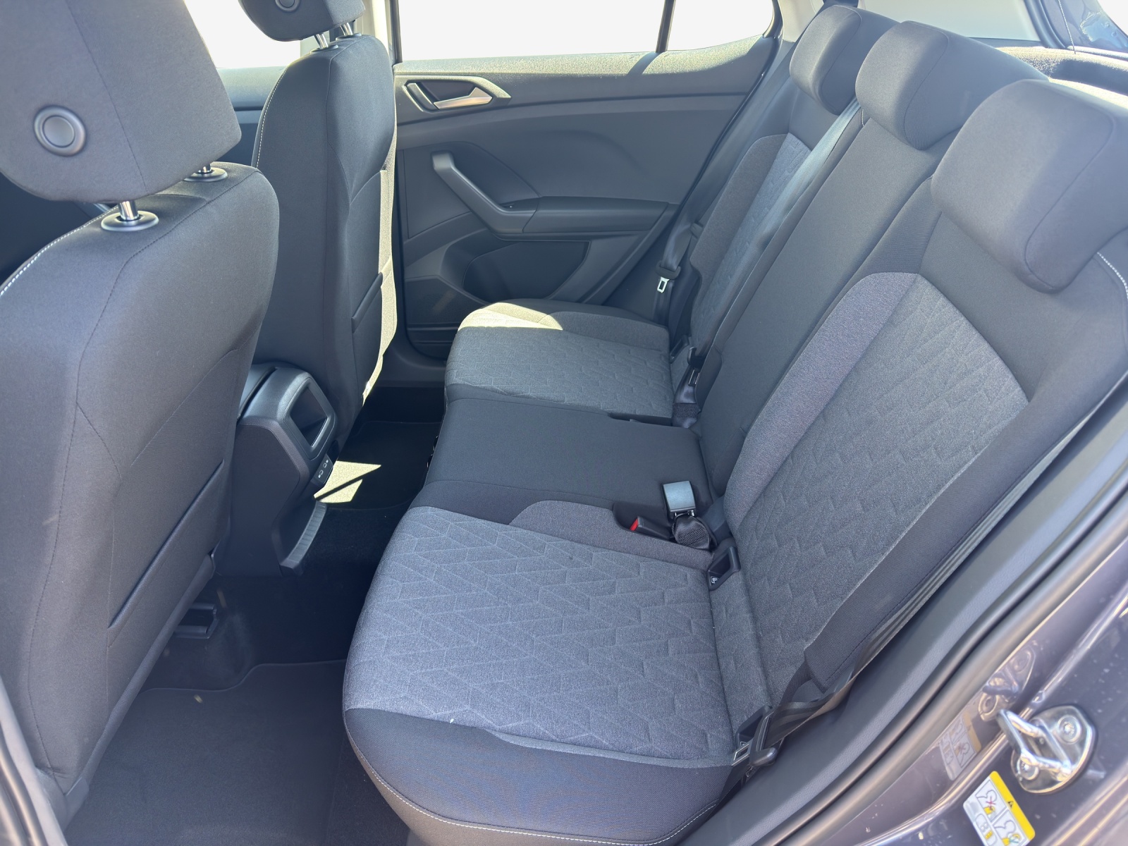 VW T-Cross 1.0 TSI EVO Life DSG-image-11