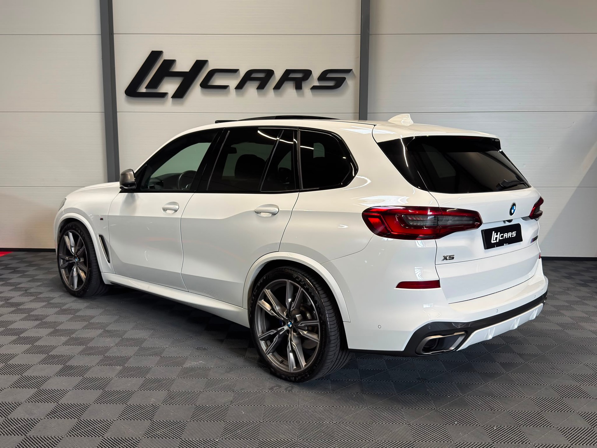 BMW X5 M50d xDrive-image-2