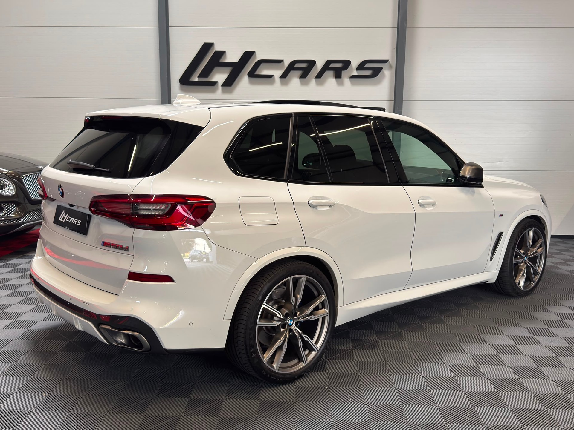 BMW X5 M50d xDrive-image-3