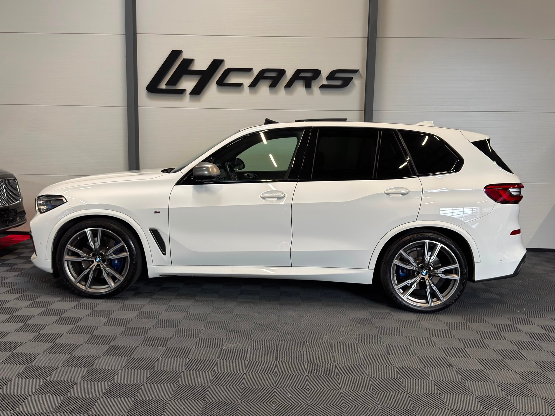 BMW X5 M50d xDrive-image-1