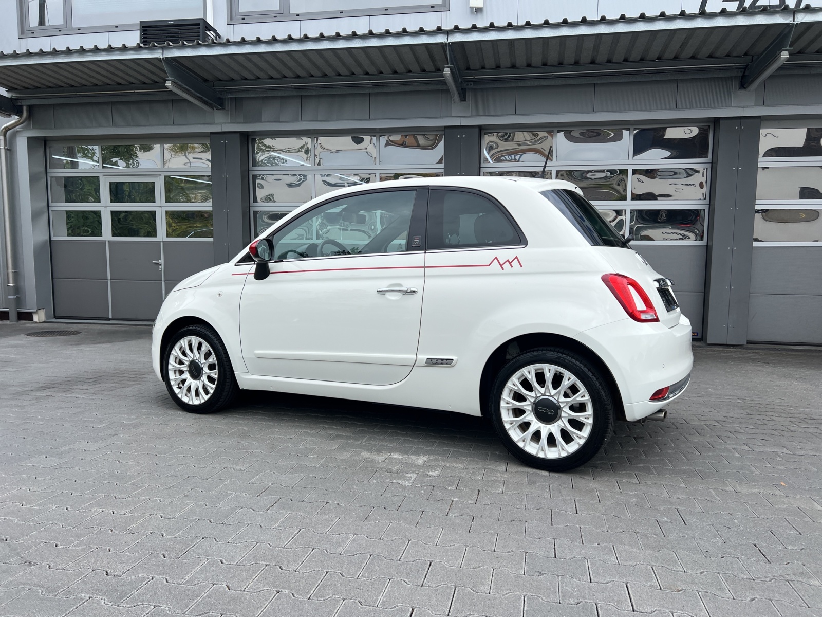 FIAT 500 1.2 Star Dualogic-image-2