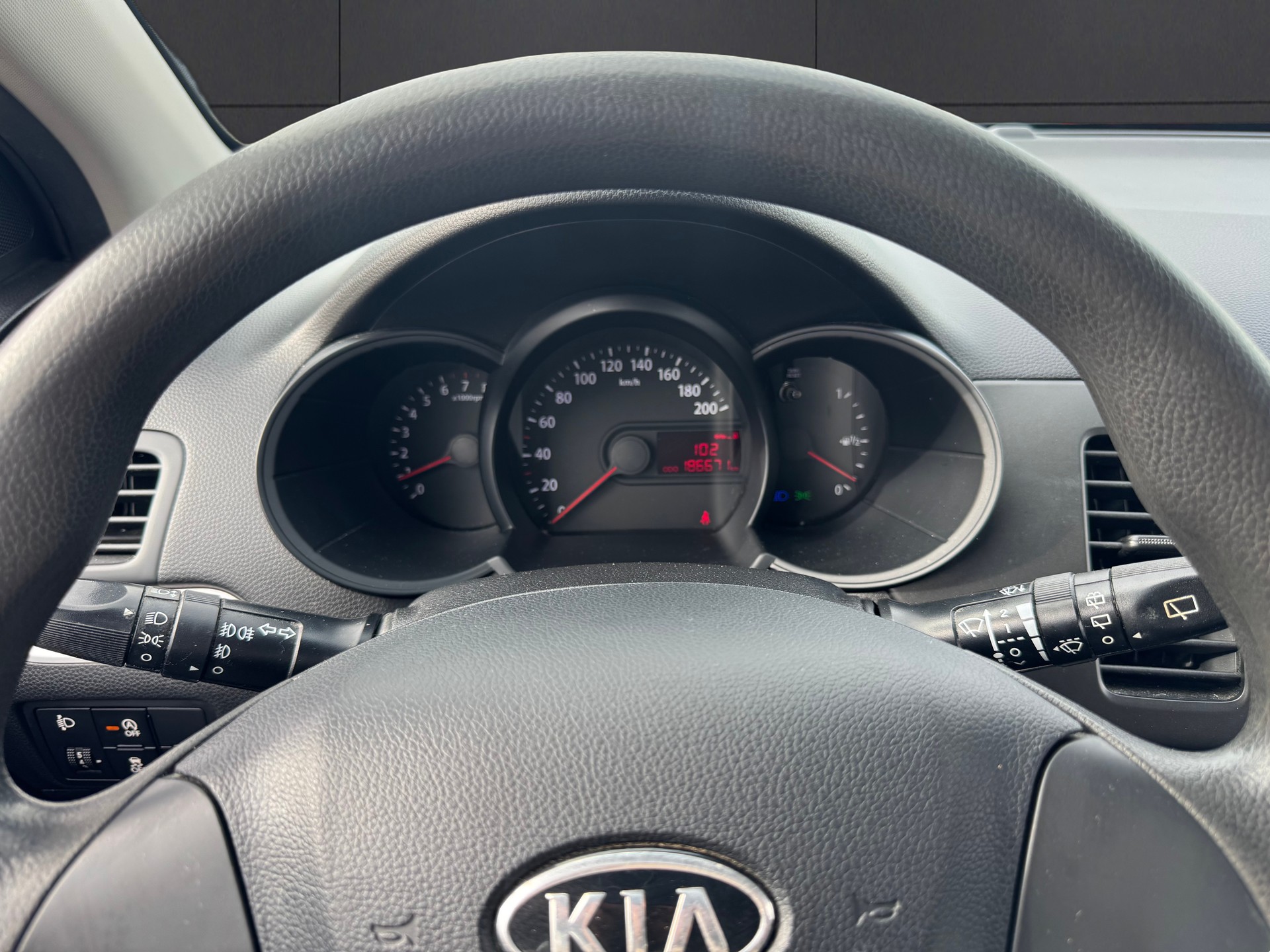 KIA Picanto 1.2 CVVT Trend - Expertisé 2026 - Service à jour-image-11