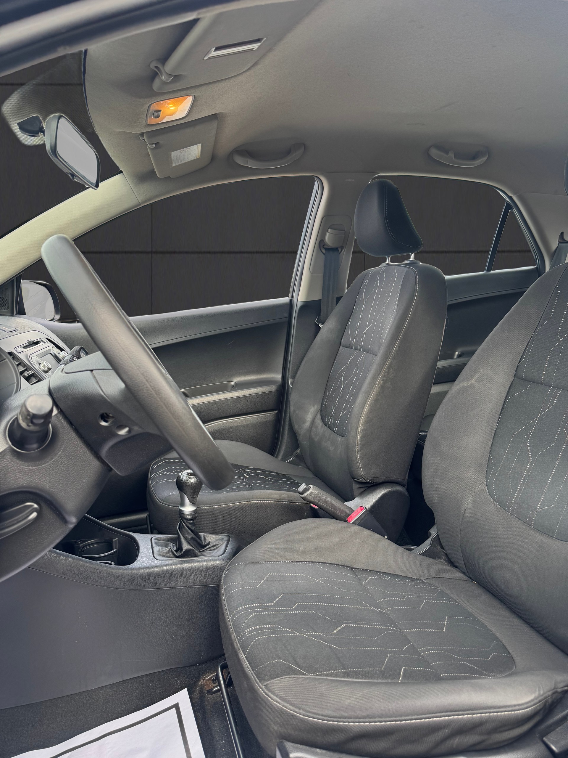 KIA Picanto 1.2 CVVT Trend - Expertisé 2026 - Service à jour-image-9