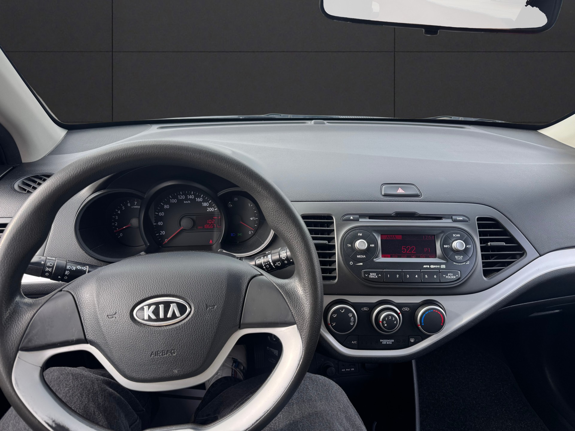 KIA Picanto 1.2 CVVT Trend - Expertisé 2026 - Service à jour-image-10