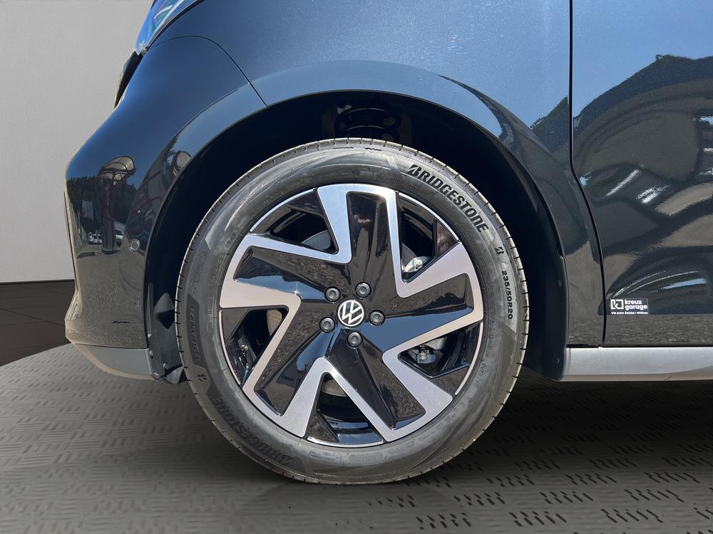VW ID.Buzz LWB GTX 4 Motion-image-11