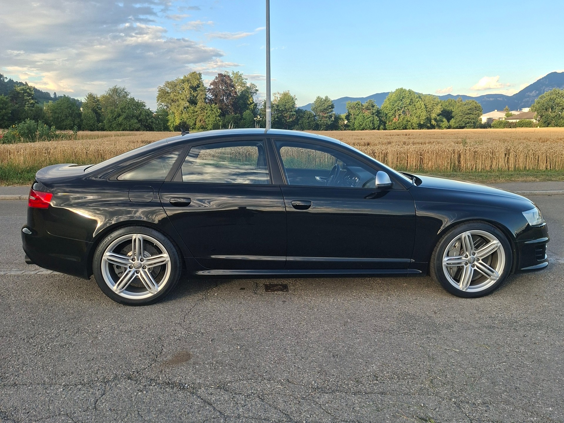 AUDI RS6 Limousine 5.0 TFSI V10 quattro tiptronic-showroom-element-1
