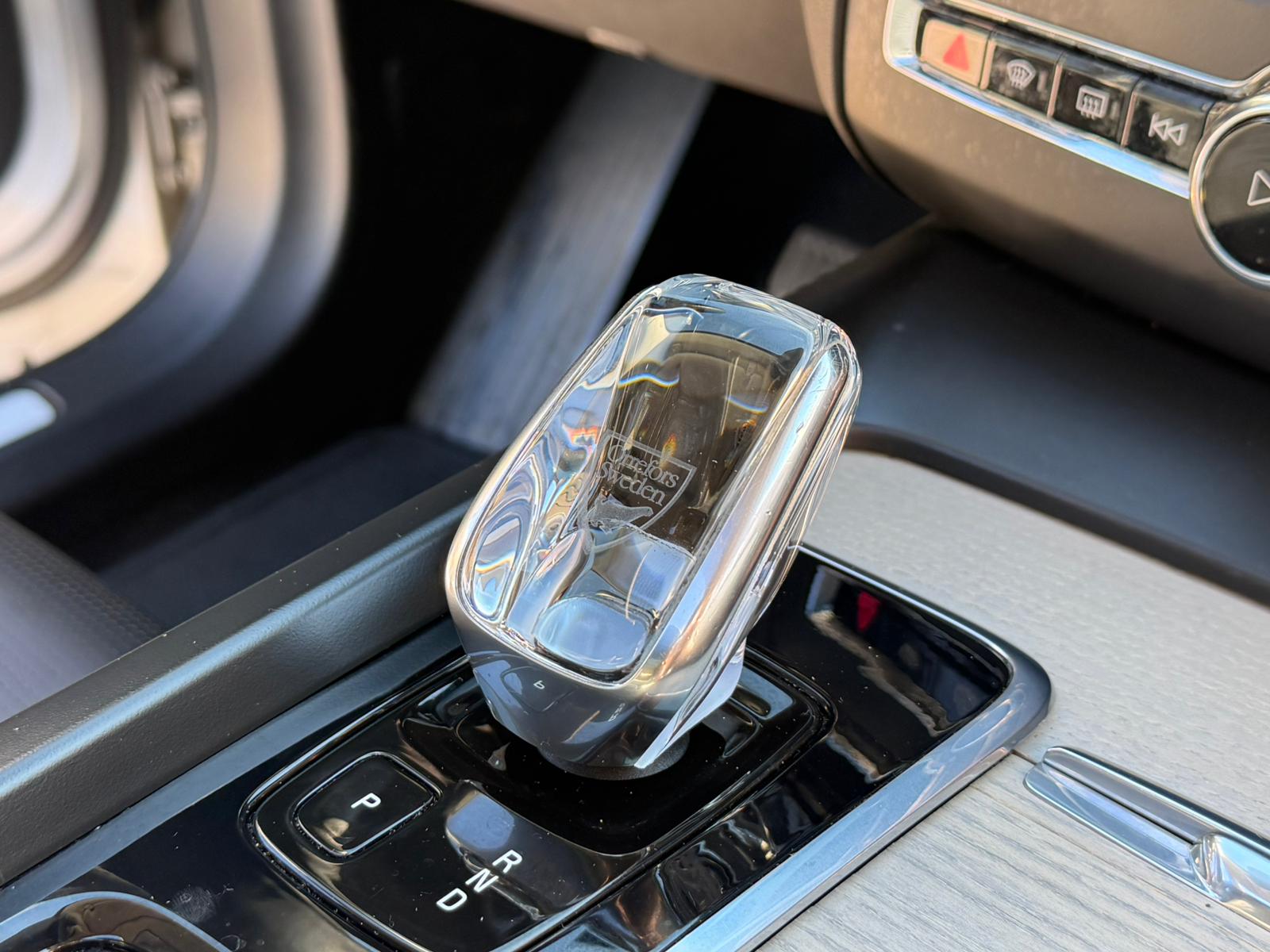 VOLVO XC60 T6 eAWD Inscription Geartronic-image-8