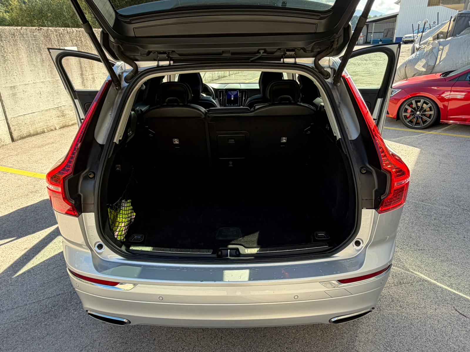 VOLVO XC60 T6 eAWD Inscription Geartronic-image-6
